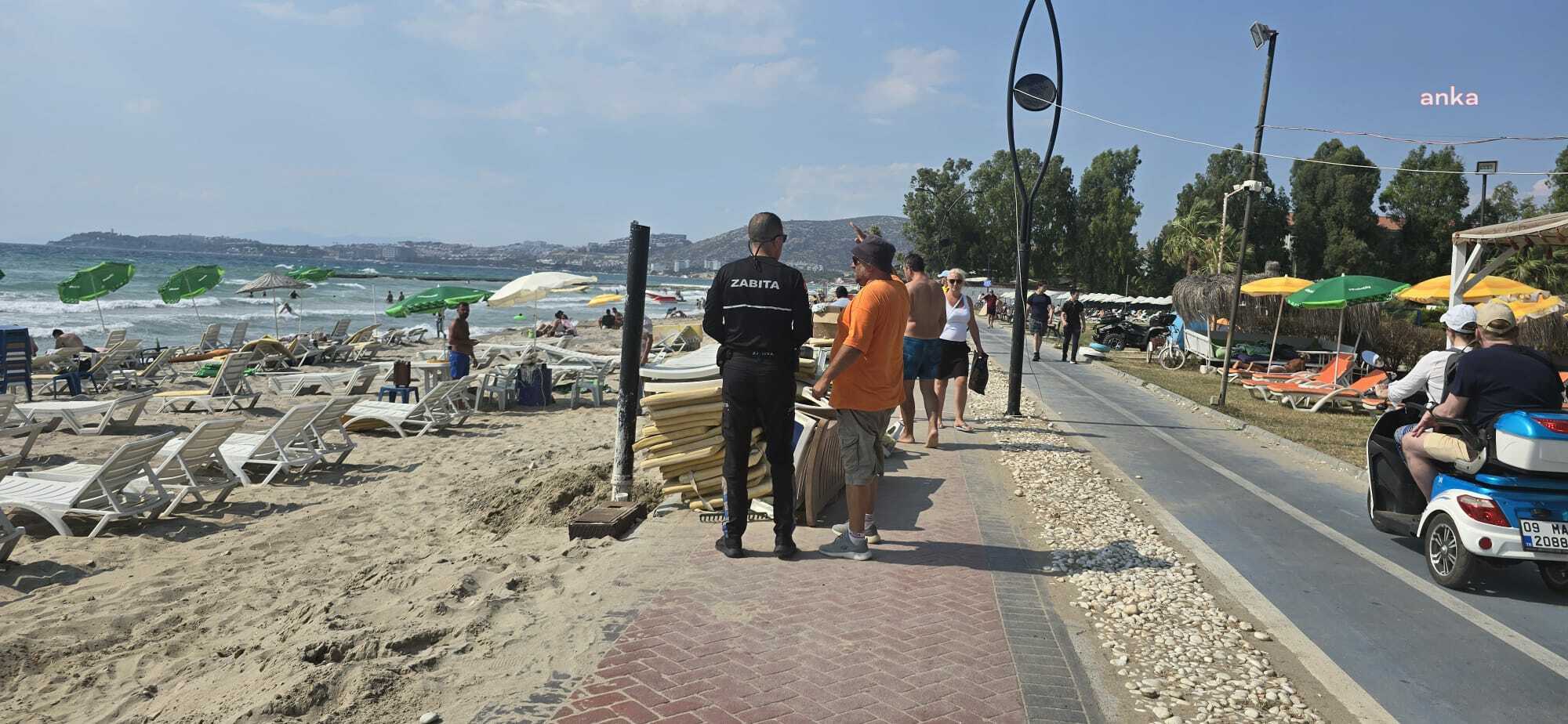 Kuşadası Belediyesi ekipleri, plajlarda fırsatçılara göz açtırmıyor