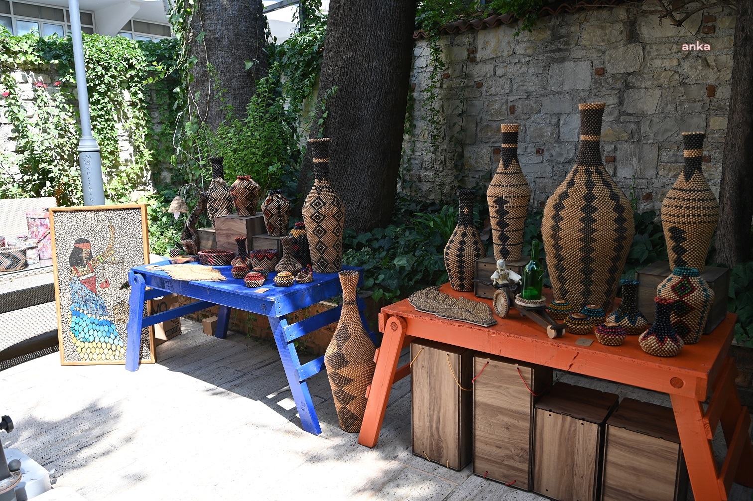 Kuşadası Belediyesi, iki sergiye ev sahipliği yapıyor