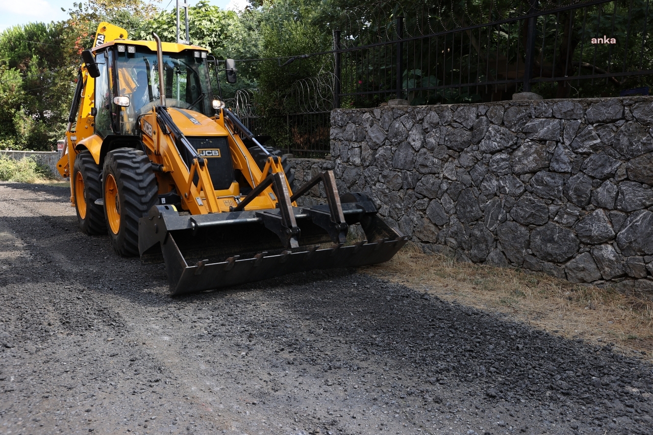 Beykoz Belediyesi, yol çalışmalarına Riva'da devam ediyor