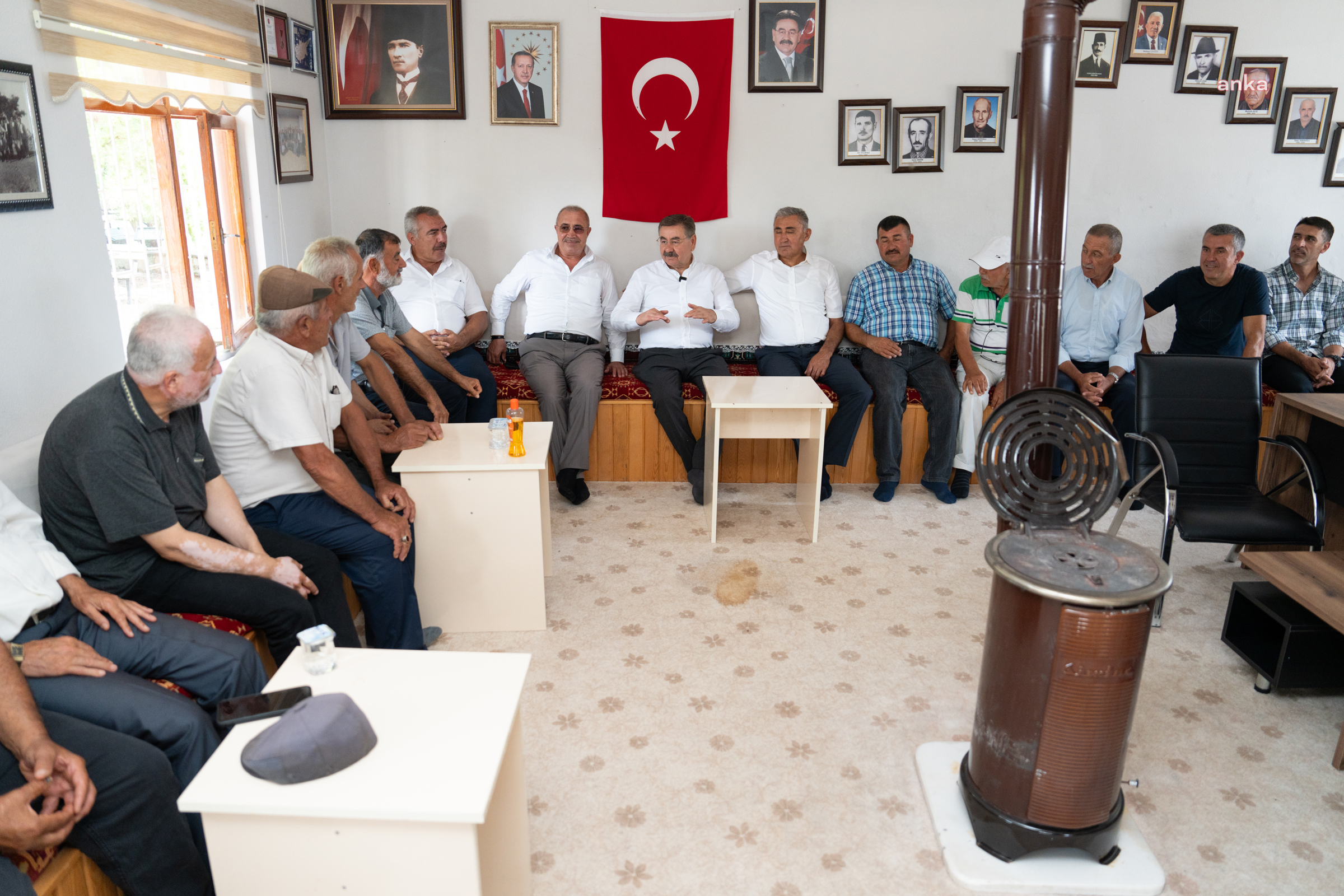 CHP Kadın Kolları Kurultayı...Birsen Bayar ve Birsen Temir Saraç adaylıktan çekildi