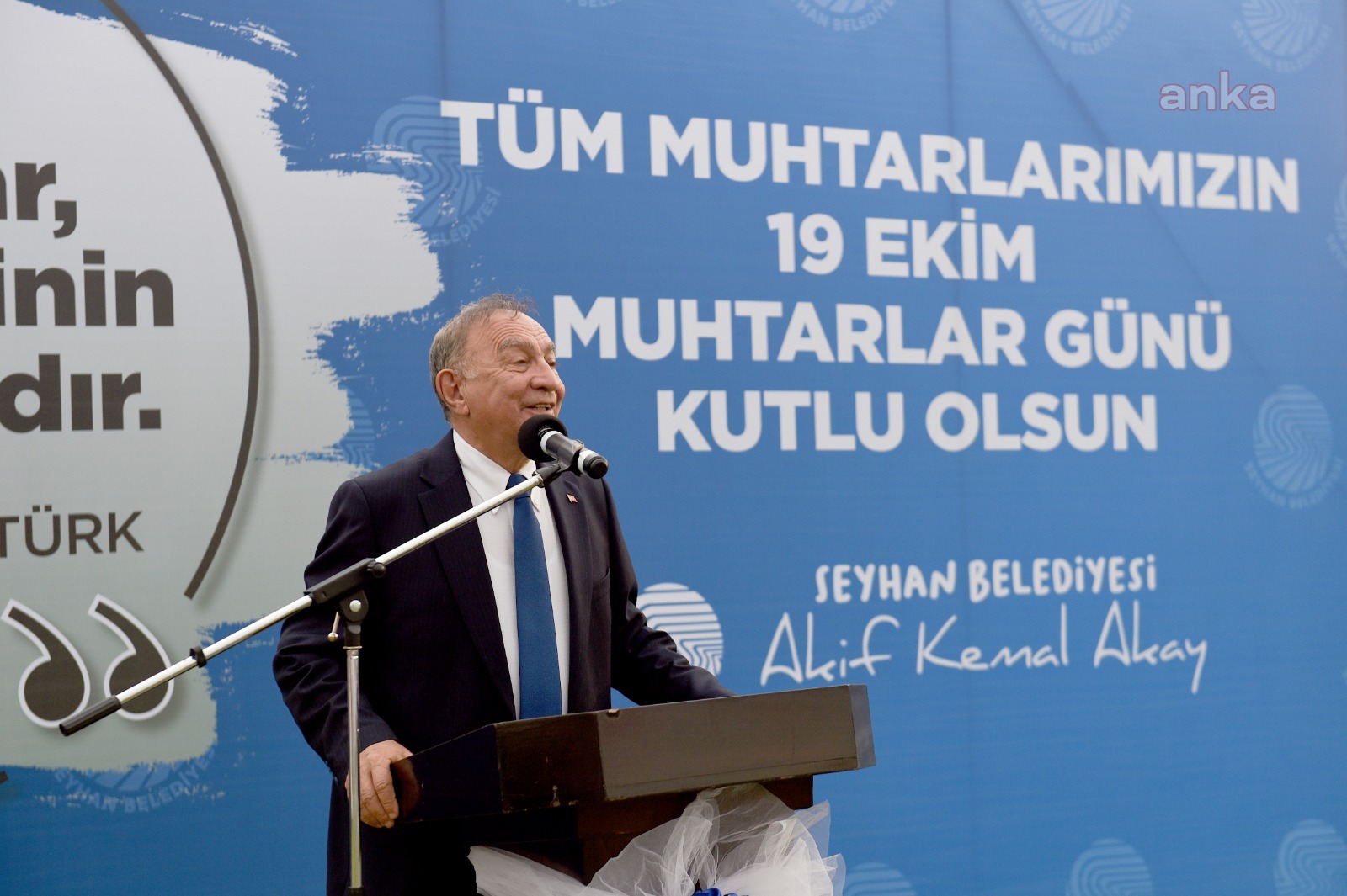 SEYHAN BELEDİYESİ, MUHTARLARI UNUTMADI