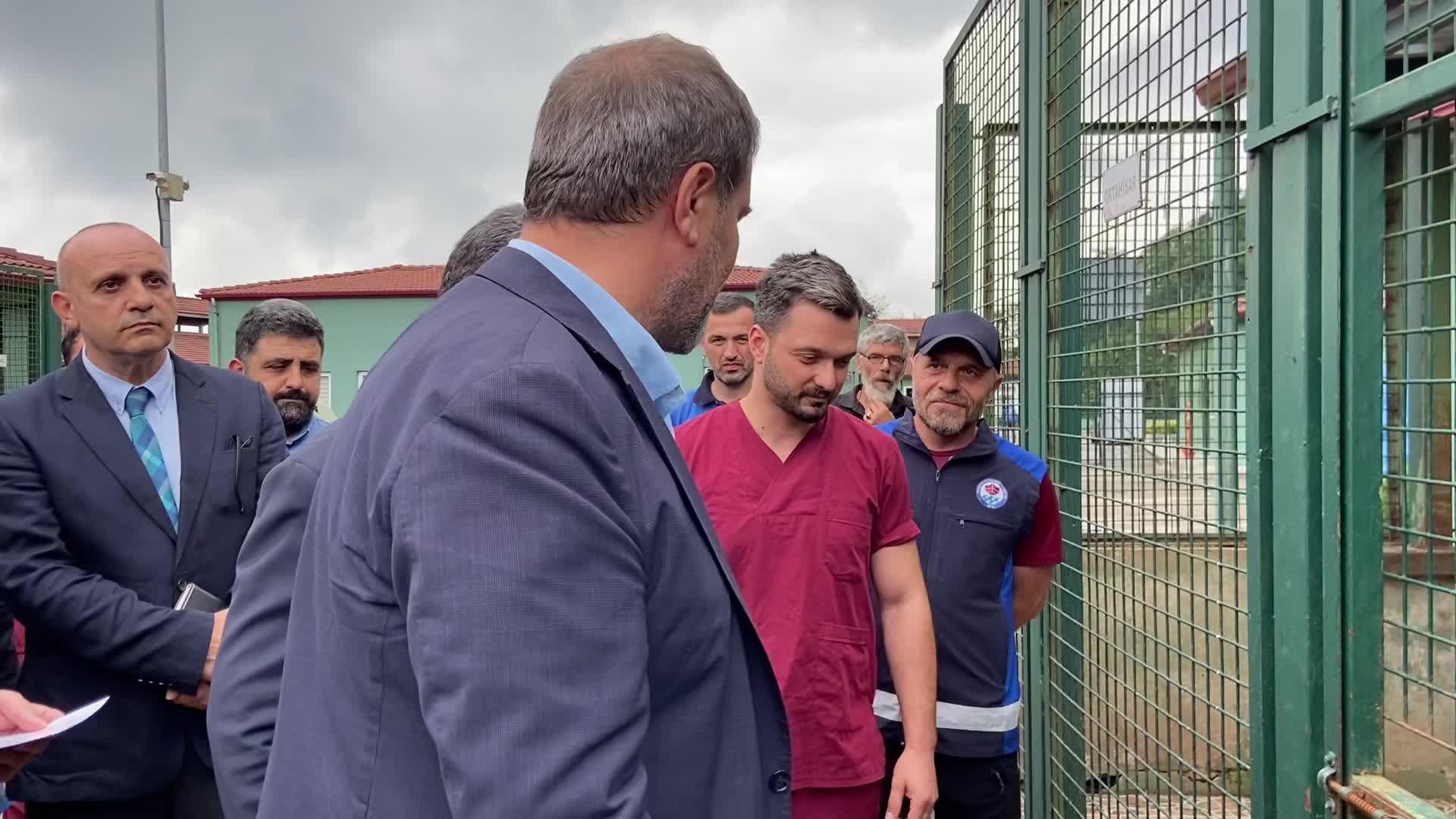 AK Parti Genel Başkan Yardımcısı Şen: "Hayvanların canına kıymadan insanları korumak mümkündür"