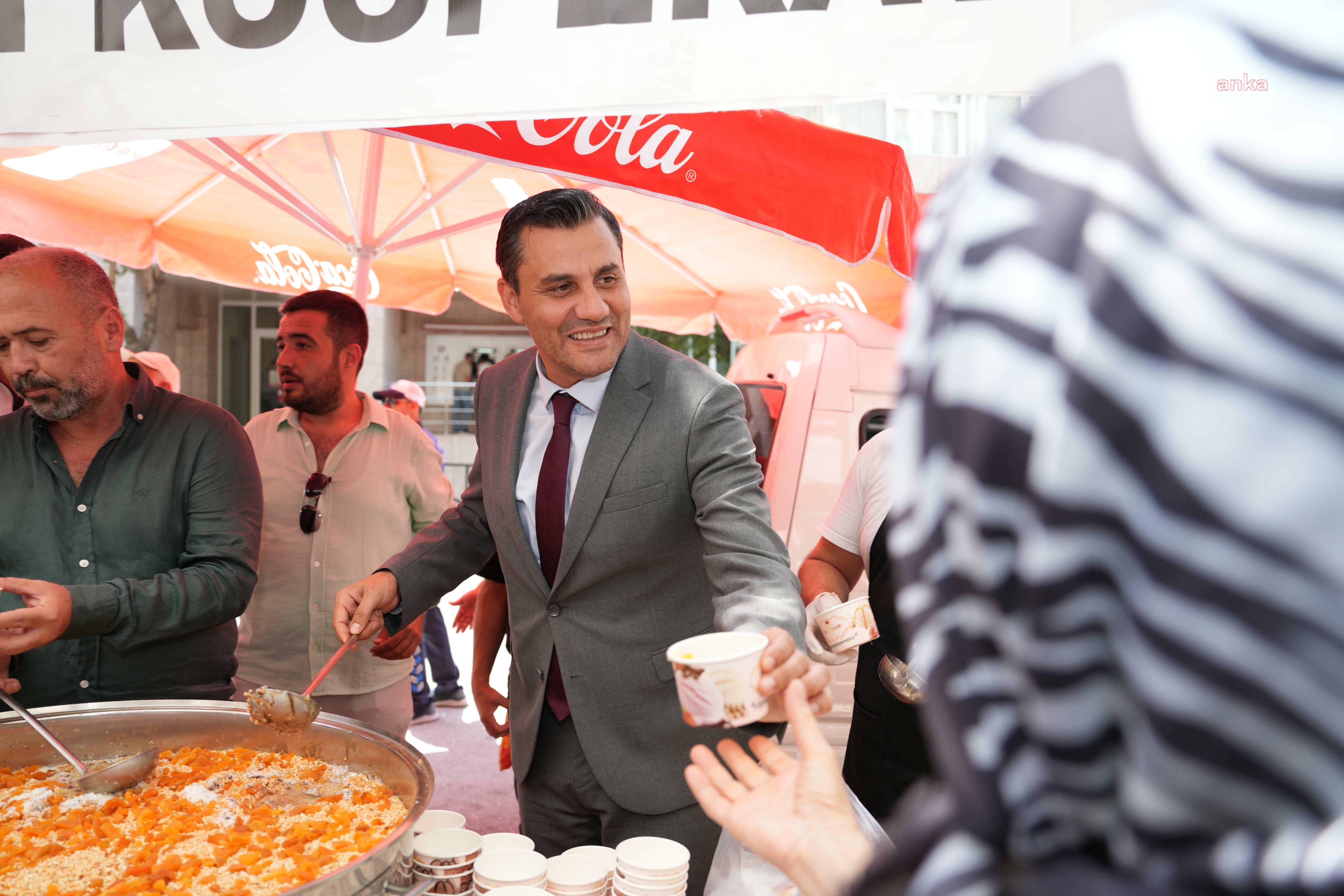 Manisa Büyükşehir Belediye Başkanı Zeyrek, kooperatifin aşure ikramına katıldı