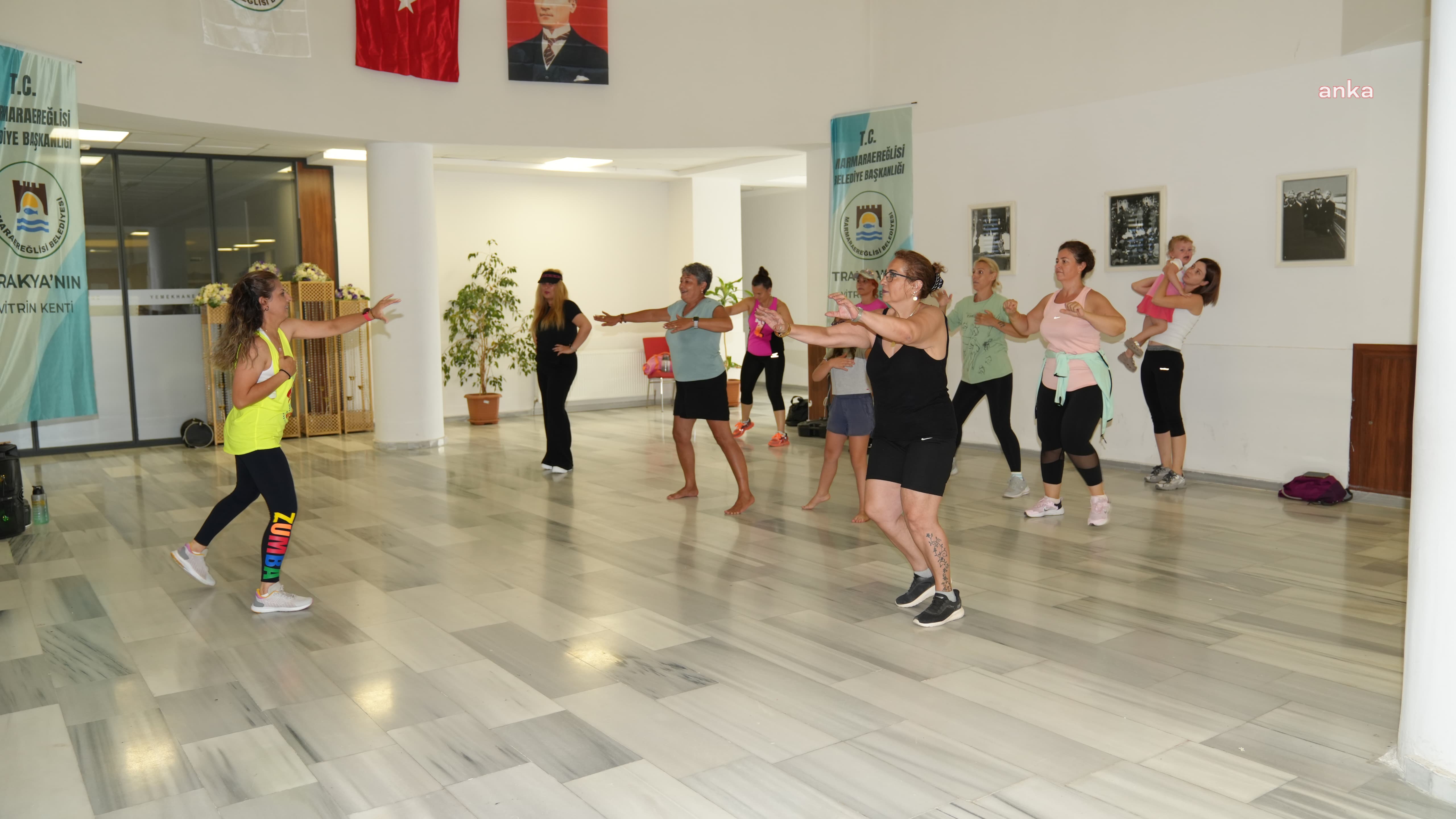 Marmaraereğlisi Belediyesi'nin düzenlediği zumba dans kursu başladı