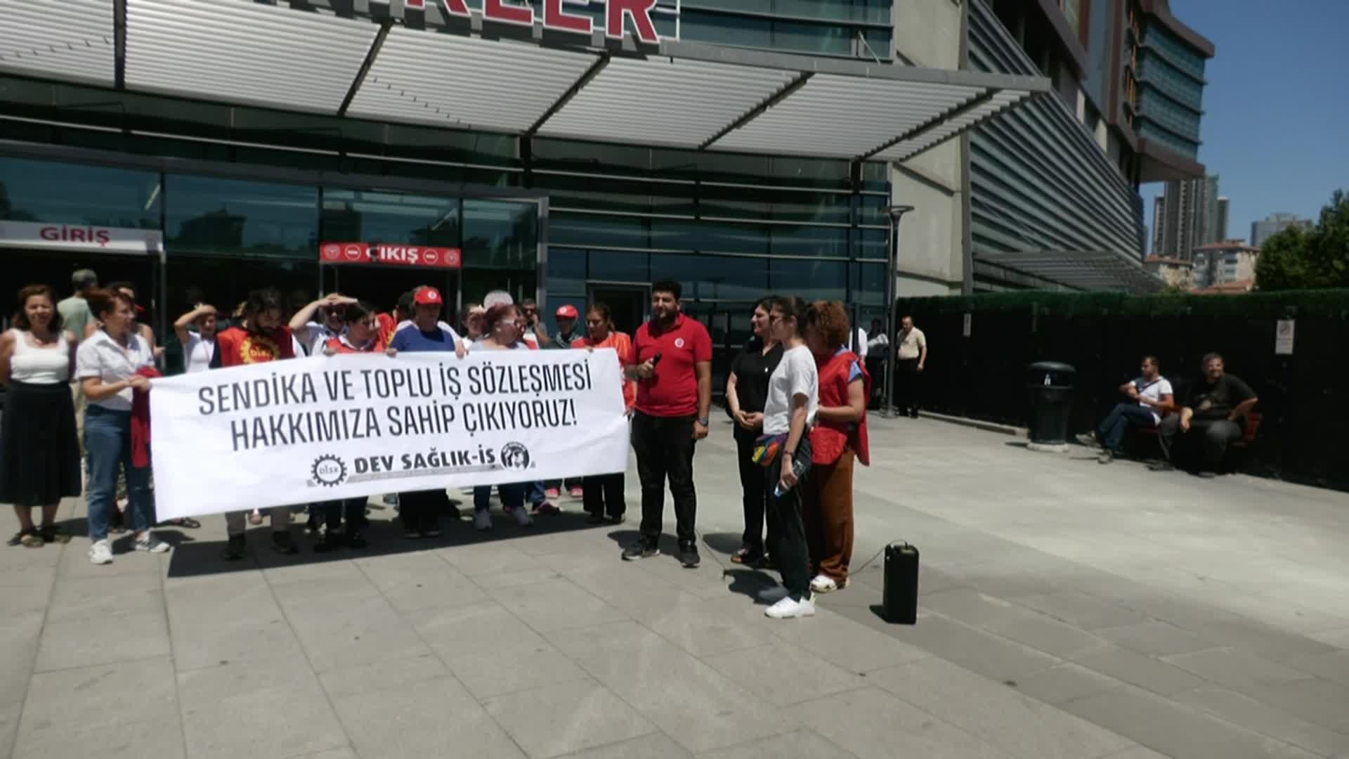 Dev Sağlık-İş üyelerinden, İstanbul’da iş kolu barajı tepkisi: Haksız hukuksuz uygulamalara boyun eğmeyeceğiz
