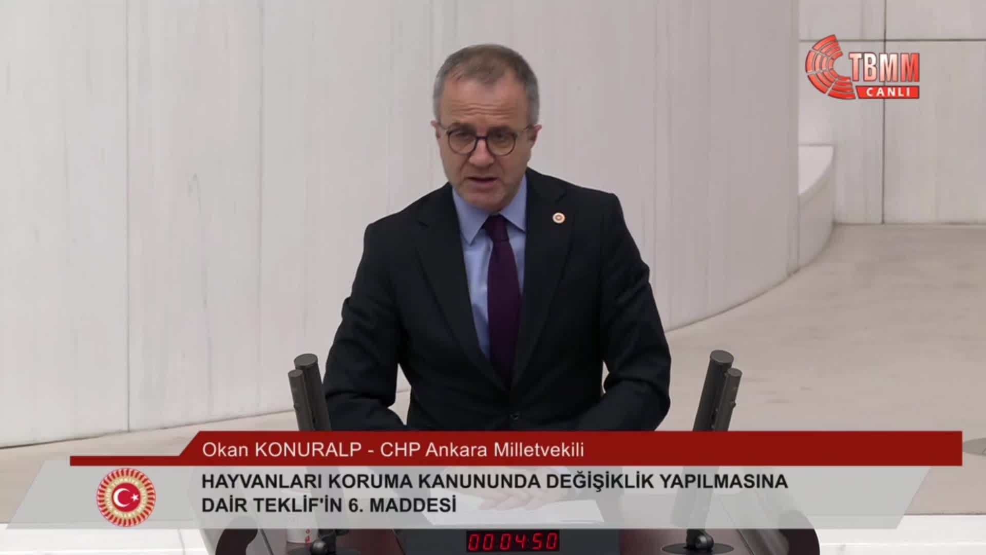 Konuralp: "Köpeklerin öldürülmesine kanun kılıfı getirmeniz teklifinizin ahlaki ve vicdani olduğu anlamına gelmez"