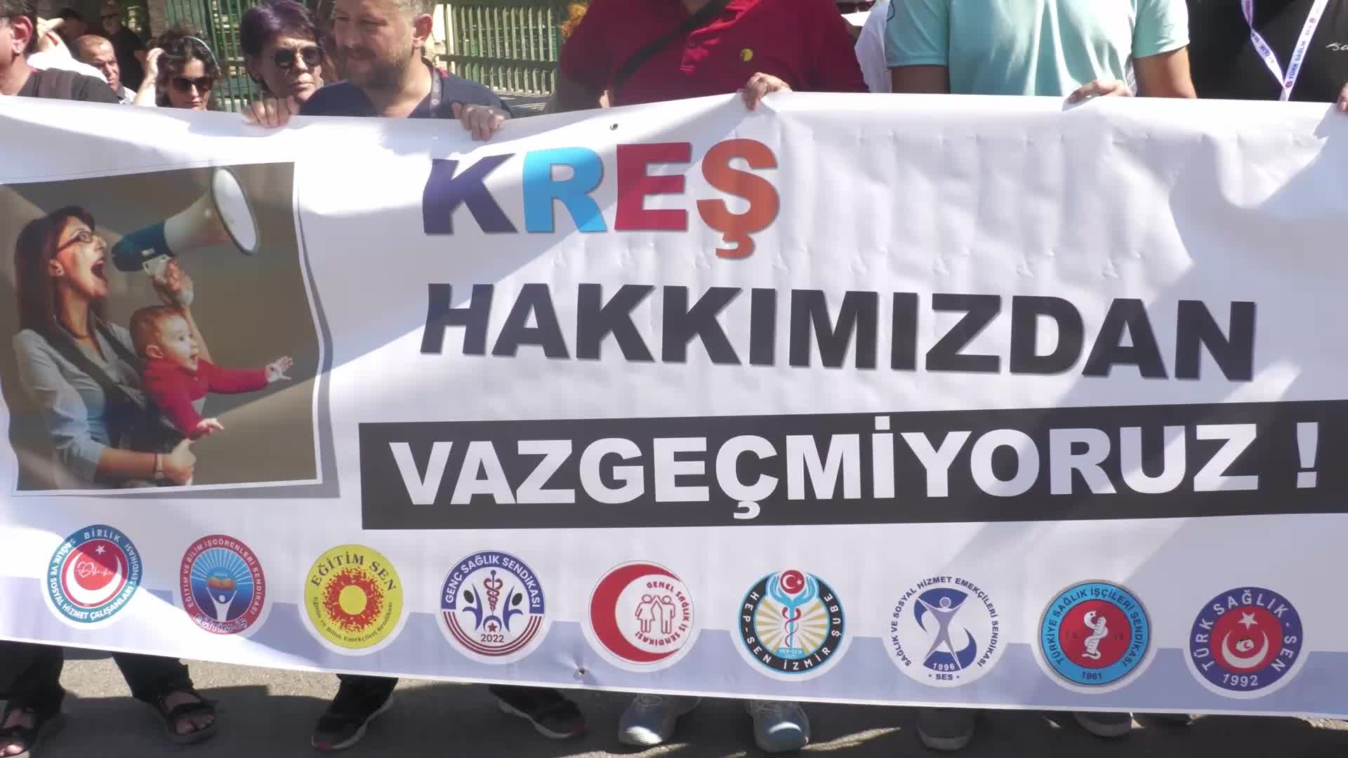 Ege Üniversitesi’nde kreş nöbetinde 3. hafta: "Profesör, doktor, doçent unvanlarınızın hakkını verin"