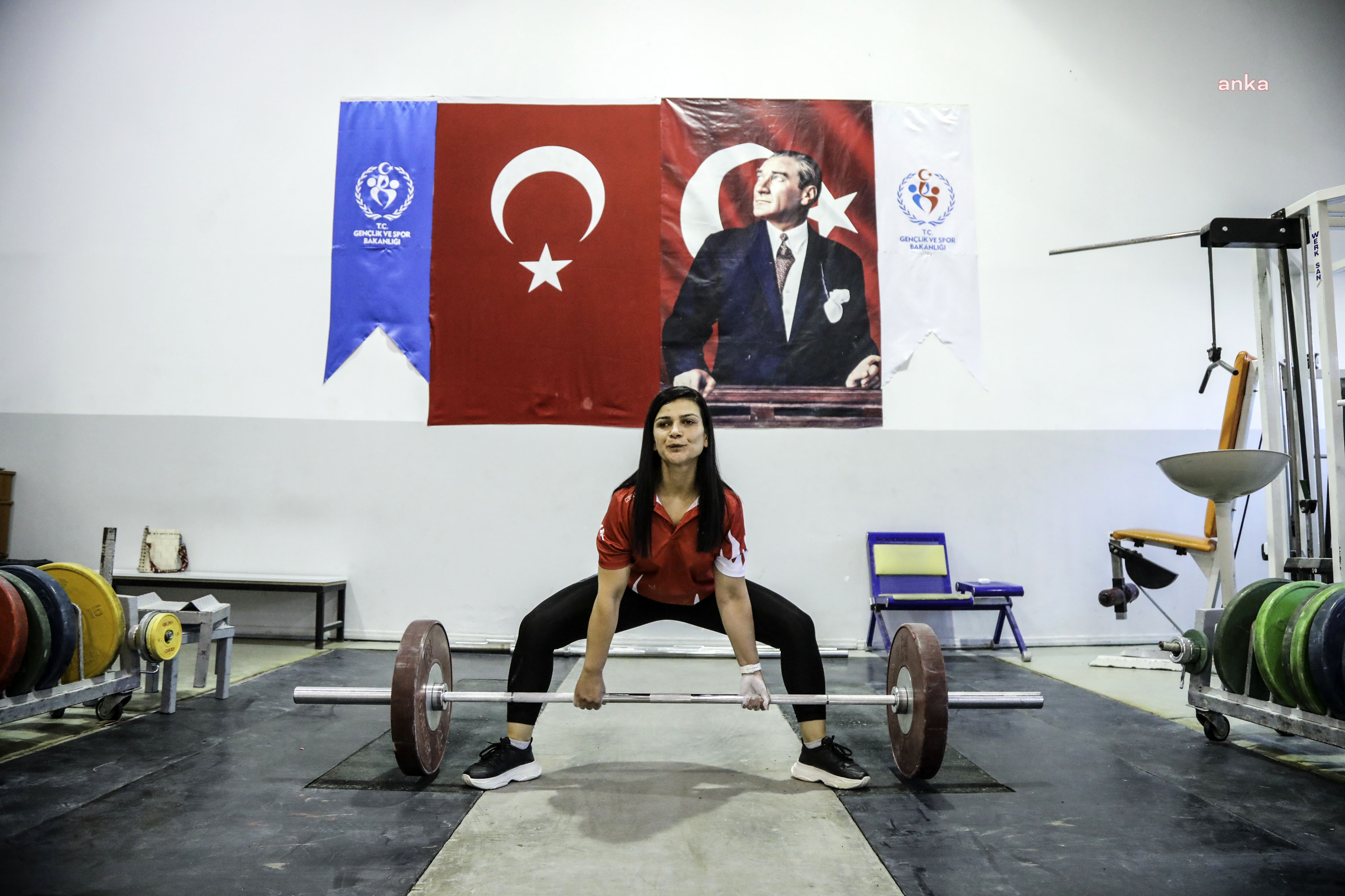 Çankaya Belediyesi'nin milli sporcusu Şimşek, dünya şampiyonasına hazırlanıyor