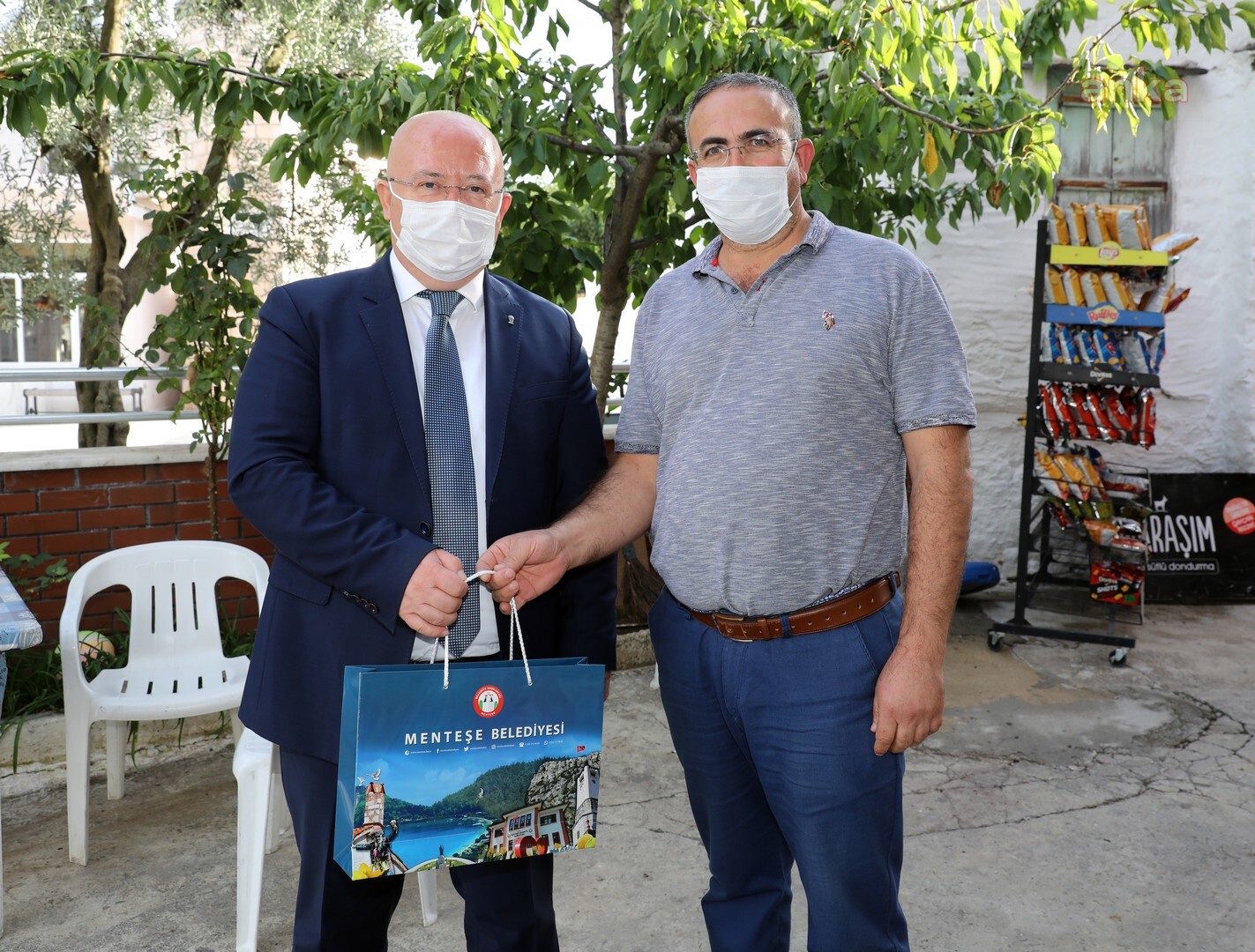 MENTEŞE BELEDİYE BAŞKANI GÜMÜŞ, MUHTARLAR GÜNÜNÜ KUTLADI