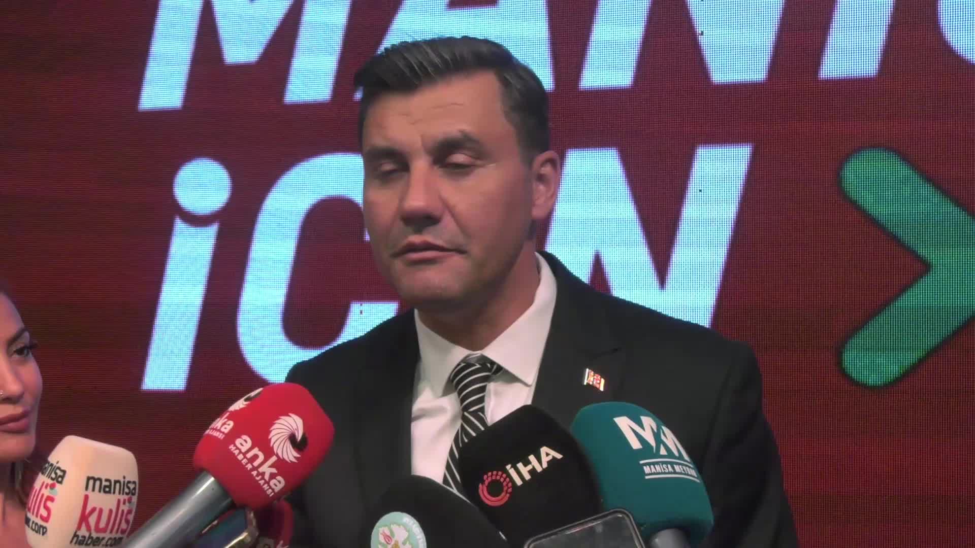 Manisa Büyükşehir Belediye Başkanı Zeyrek'ten SGK borcu açıklaması: "Bu borç AK Parti, MHP yönetimleri iktidardayken istenmemiş, bizim önümüze konmasında art niyet arıyorum"