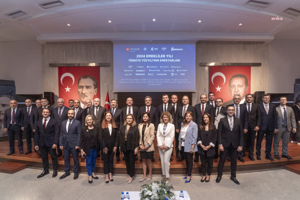 SGK ve 5'i kamu 14 banka arasında "2024 Emekliler Yılı" iş birliği protokolü imzalandı