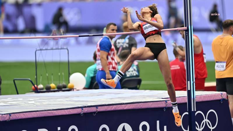 Buse Savaşkan yüksek atlamada finalde