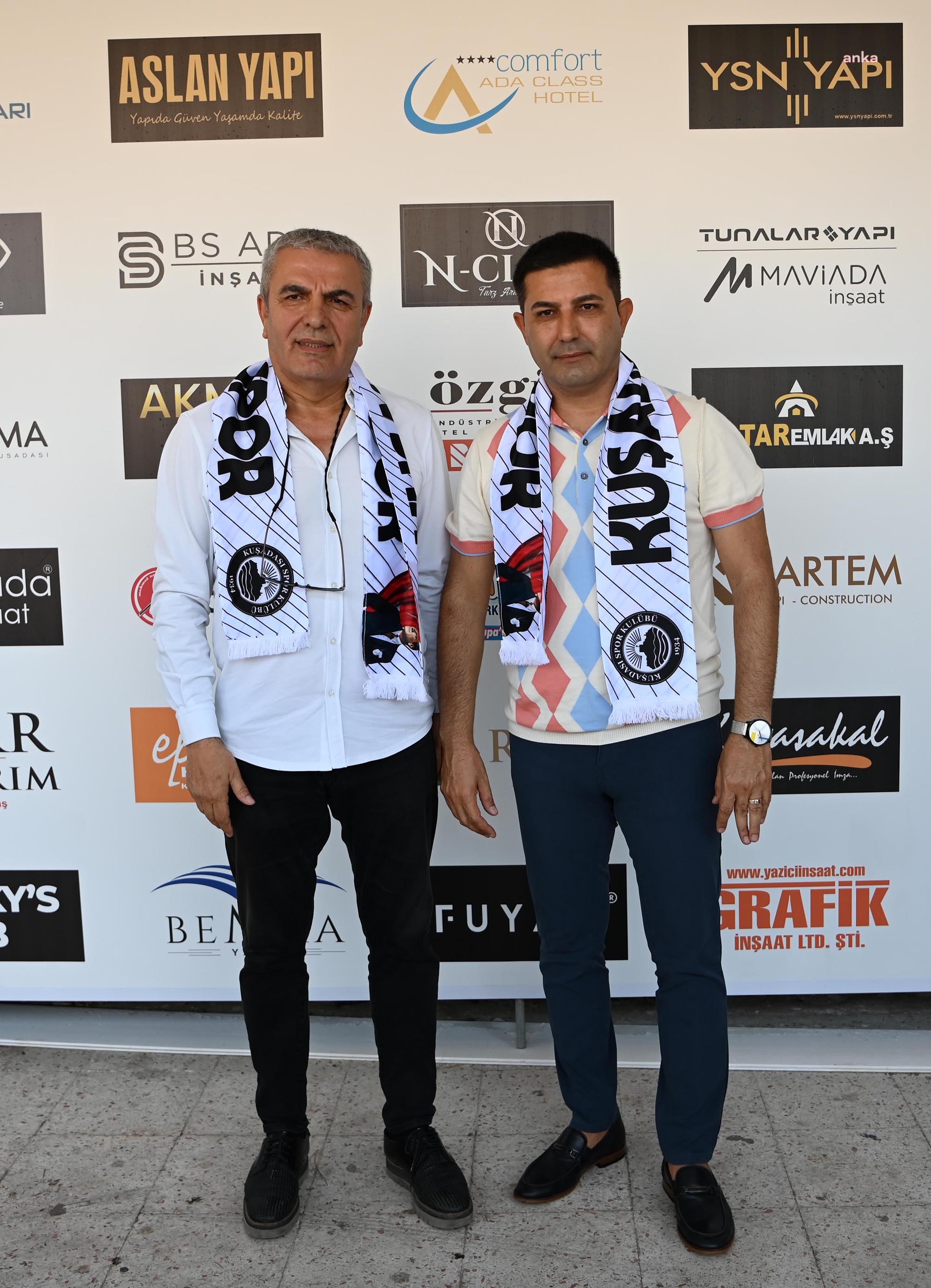Kuşadası Belediye Başkanı Günel: "Kuşadasıspor'un her zaman yanında olmaya devam edeceğiz"