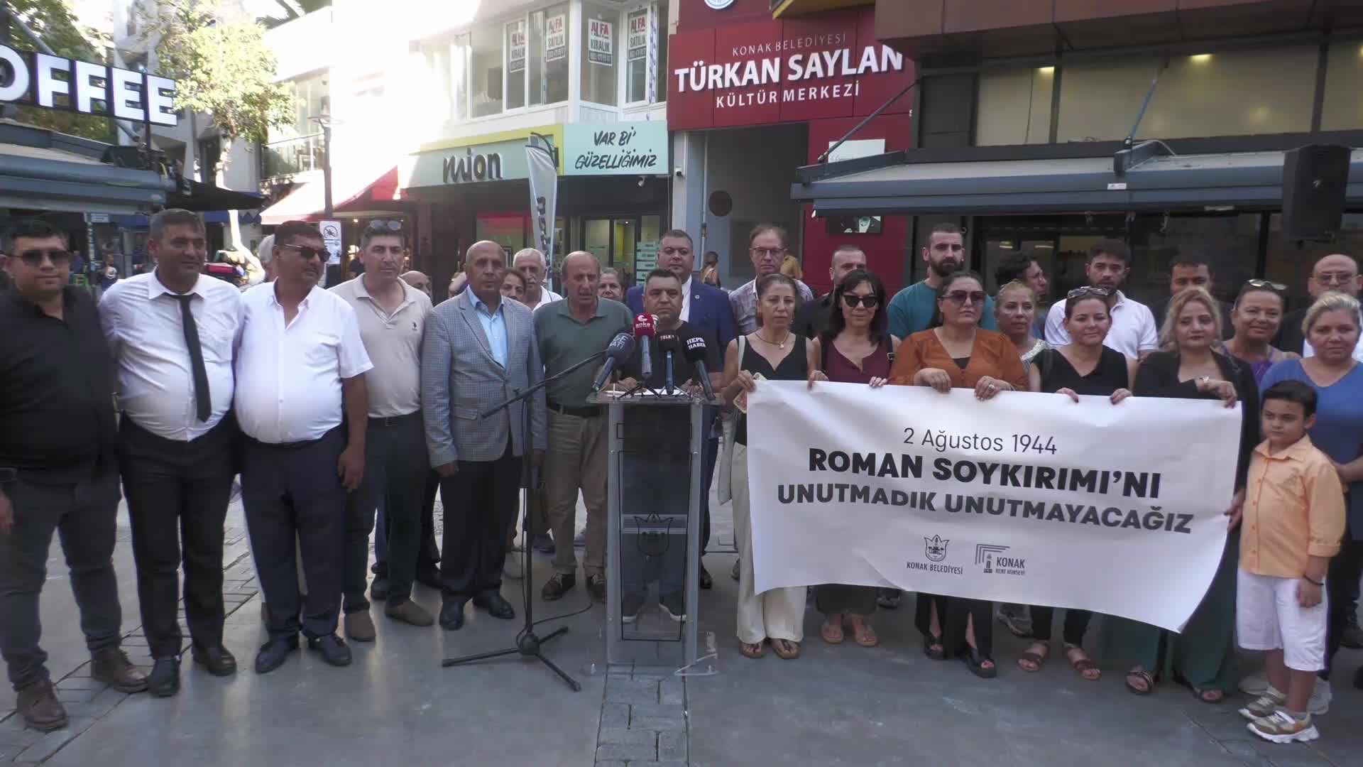 Romanlar, katliamın 80. yılında anıldı... Mumcu: "Romanlar 2. Dünya Savaşı'nın unutulmuş kurbanları oldu"