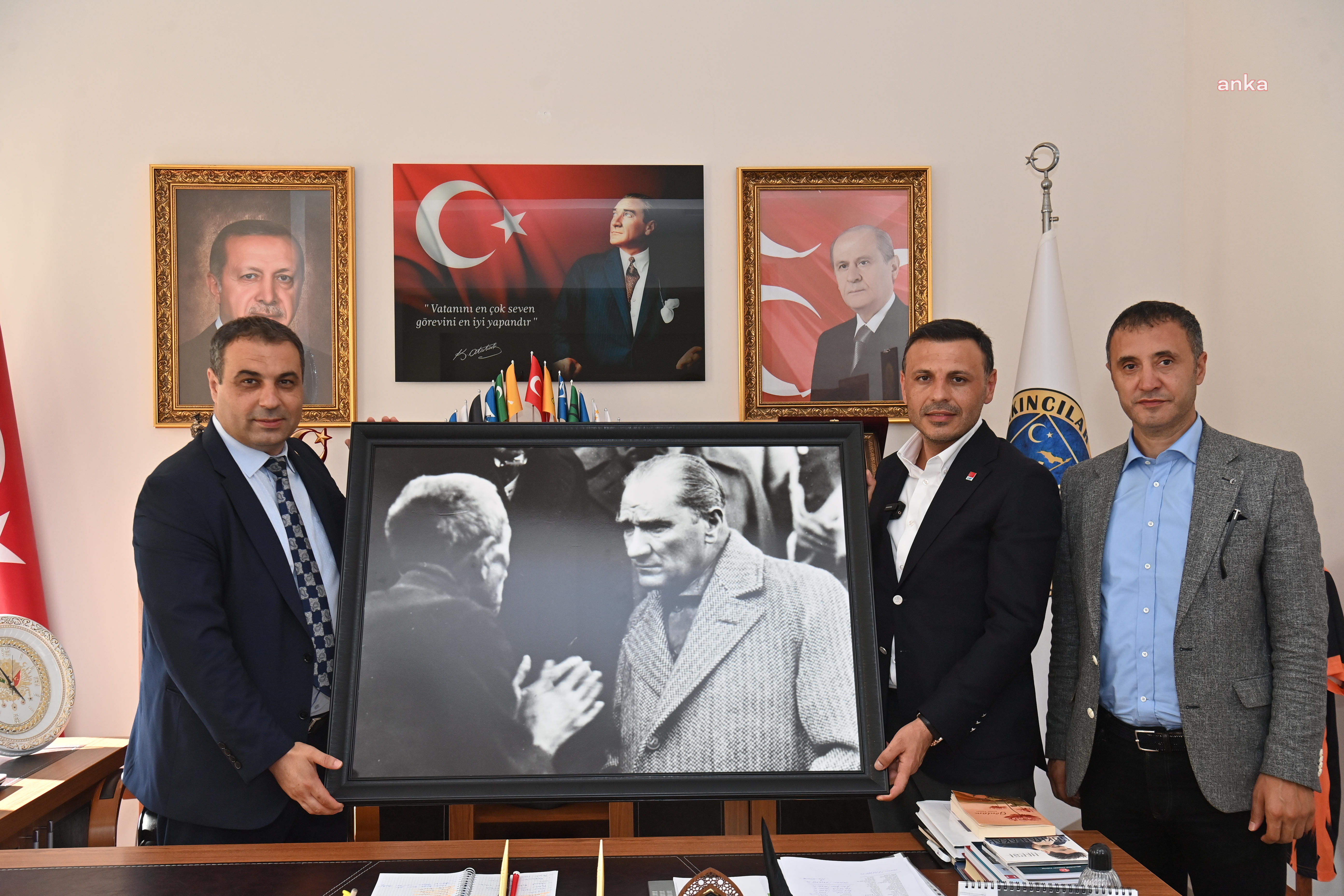 Özgür Çelik’ten Filistin çıkışı: “Bütün dünya sessiz”