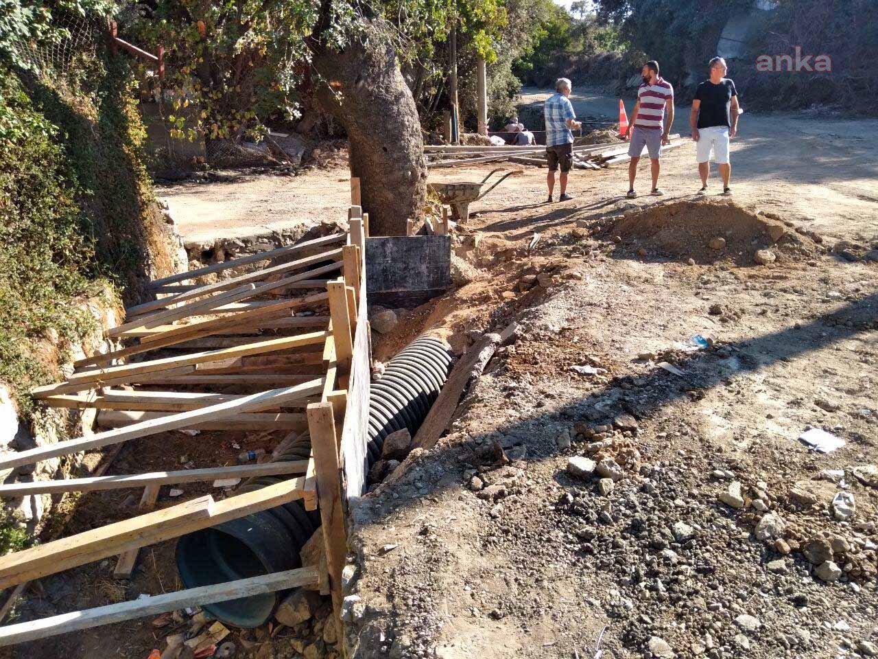 BODRUM BELEDİYESİ, YAĞMUR KANALLARINDA İYİLEŞTİRME ÇALIŞMASI GERÇEKLEŞTİRİLDİ