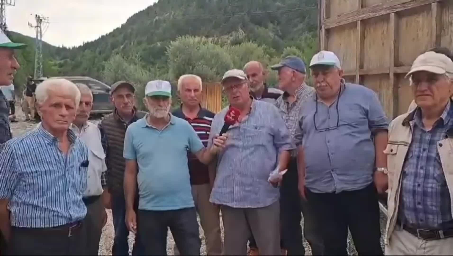 Artvin Şavşat'ta yurttaşlar, HES keşif heyetine tepki gösterdi