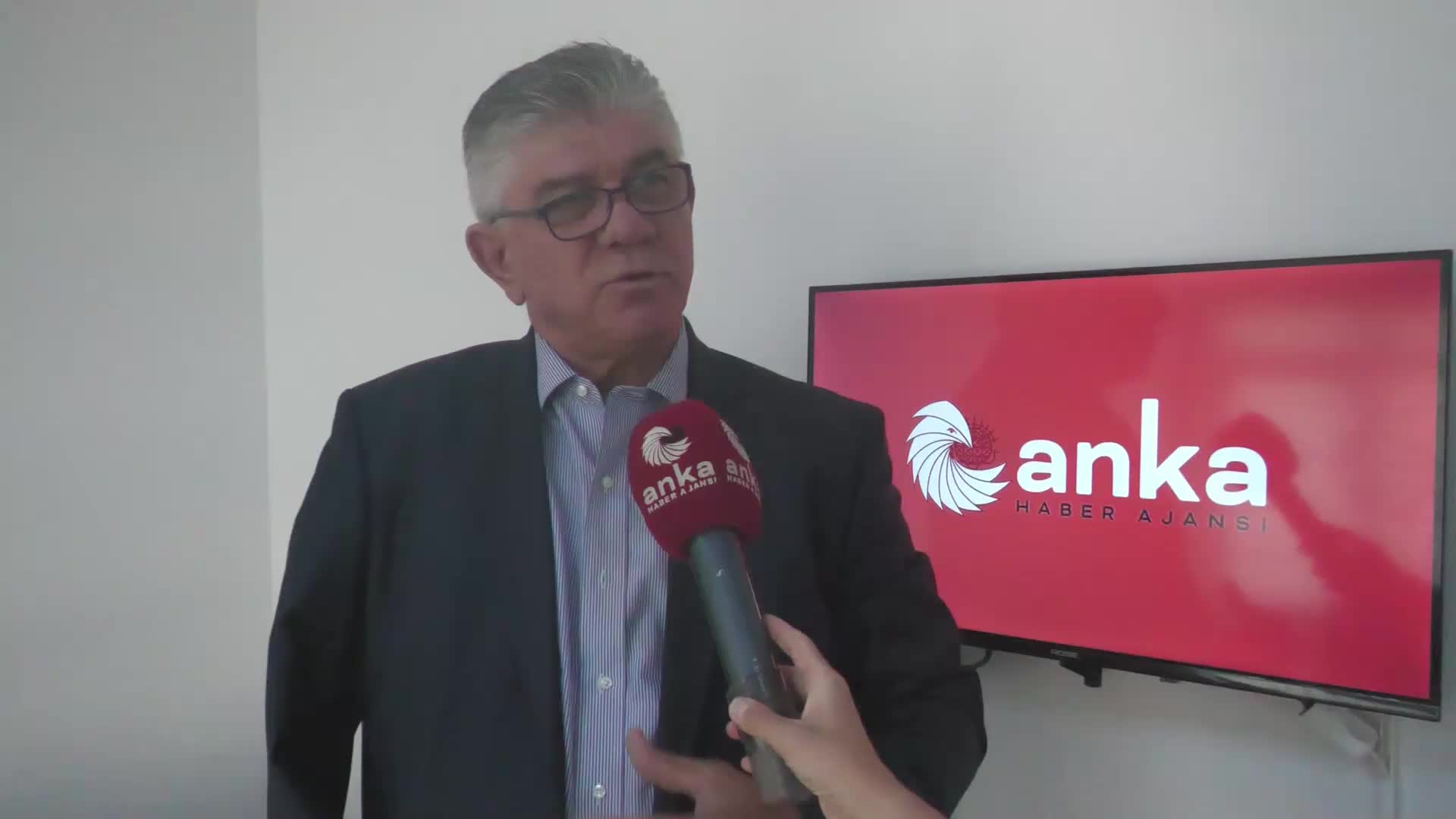 Belediyelerin SGK'ya borçları tartışması... Prof. Dr. Uysal:  "Bu siyasi bir hamle. 40 trilyonluk bir ekonomi içerisinde 96 milyarla neyi çözeceksin?''
