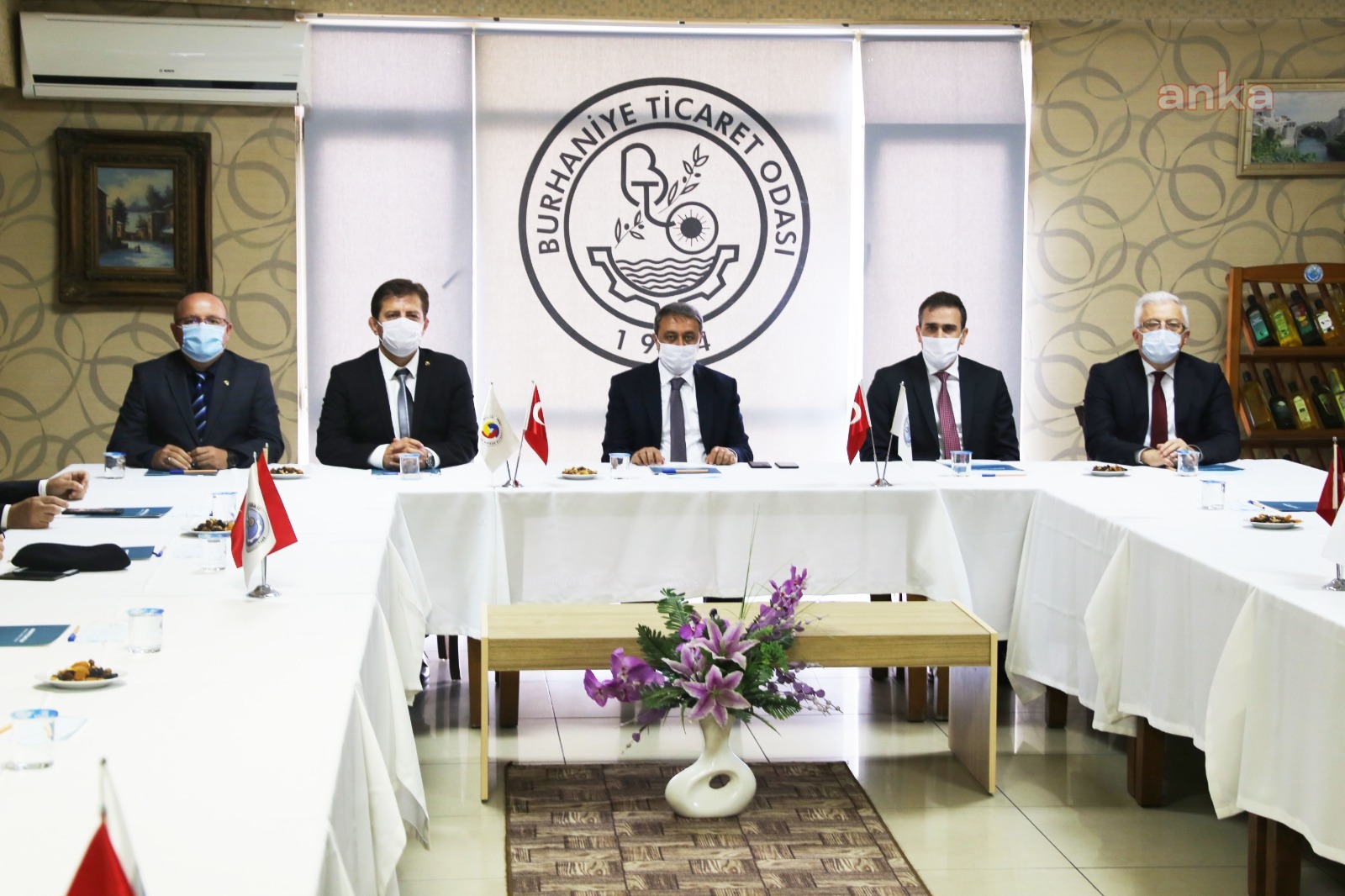 BALIKESİR VALİSİ ŞILDAK, BURHANİYE  BELEDİYE BAŞKANI DEVECİLER’İ ZİYARET ETTİ