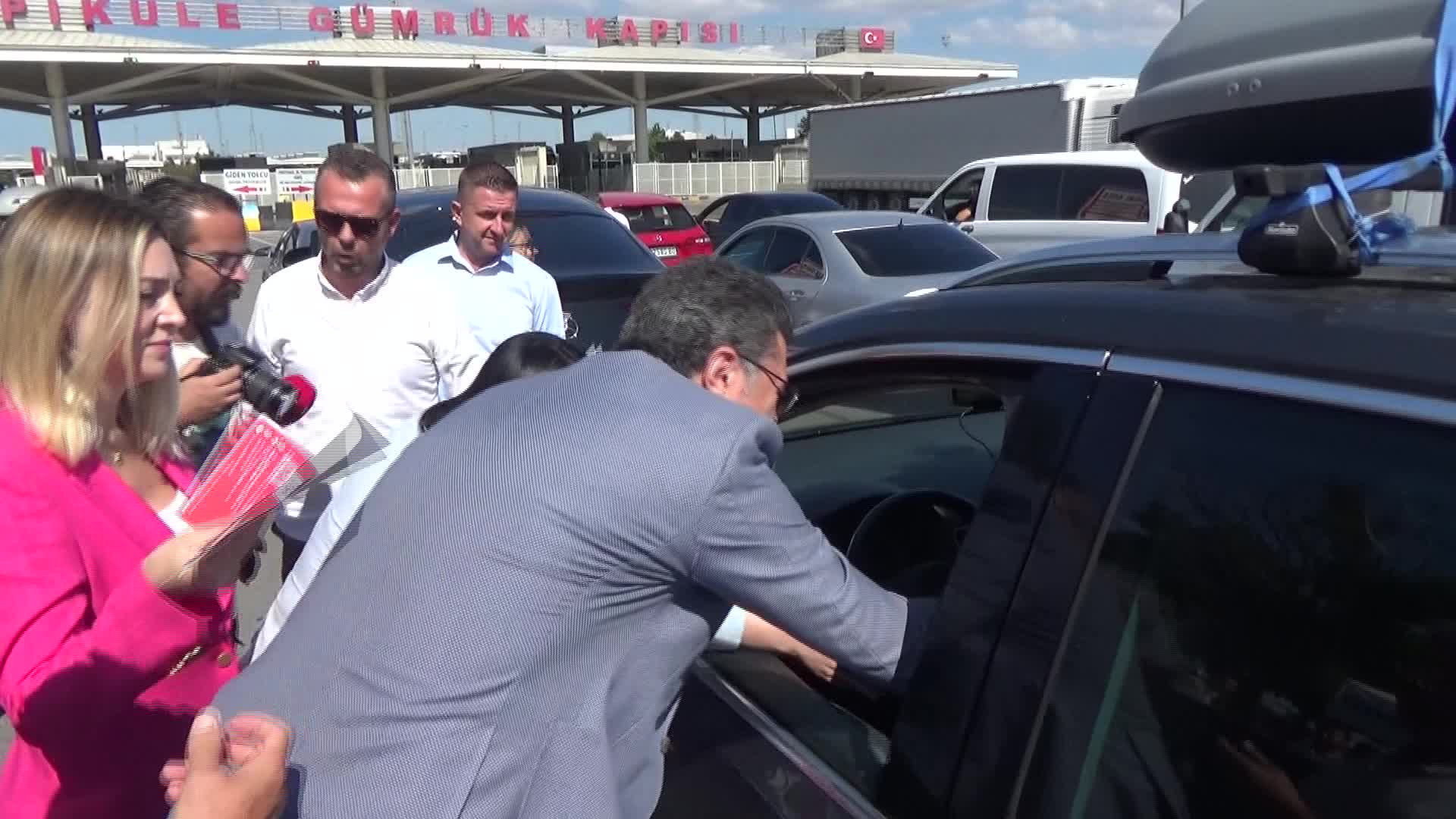 Ensar Aytekin: “82’nci seçim bölgesi olarak ‘yurt dışı seçim bölgesi’ ilan edilsin”