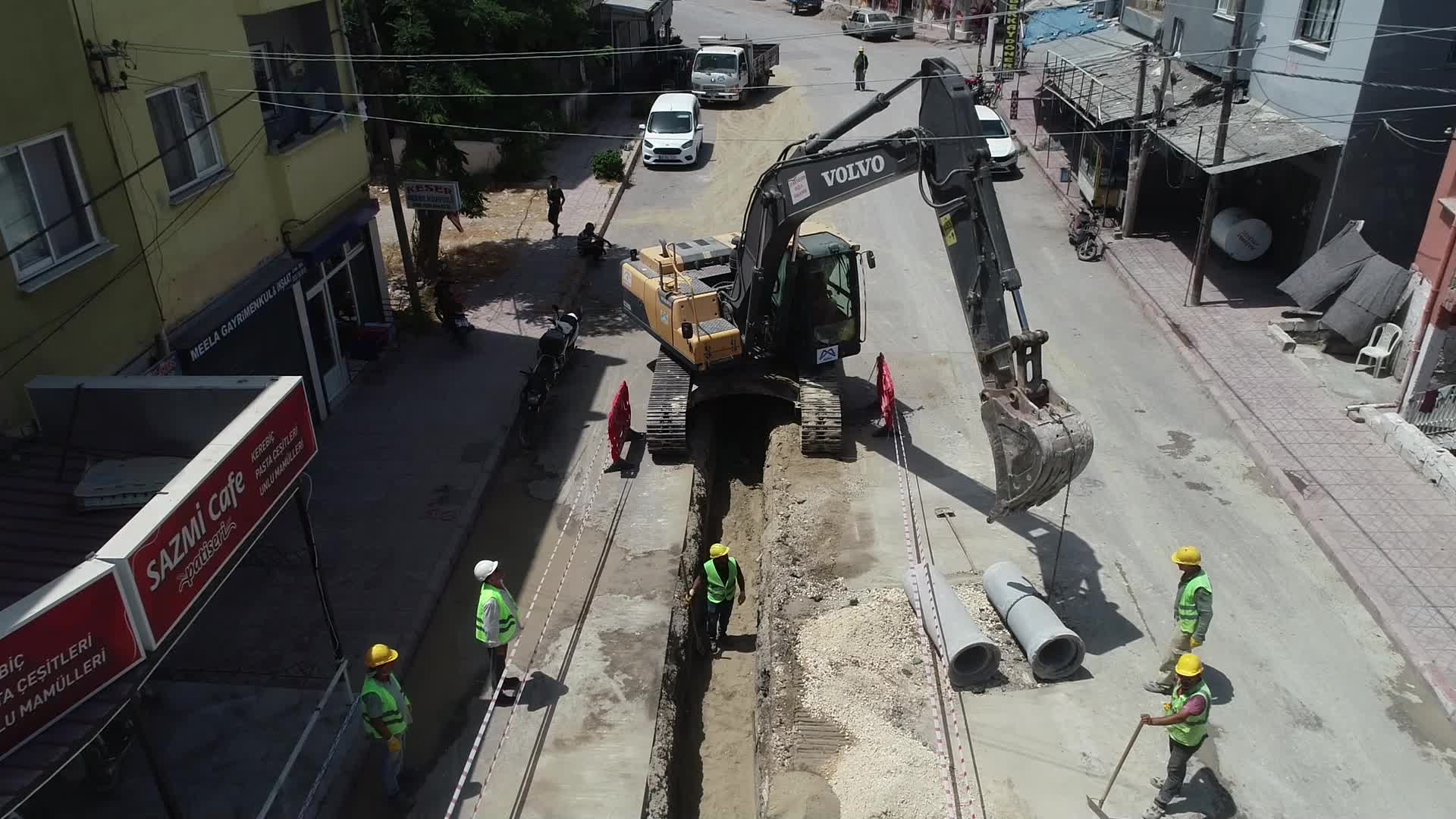MESKİ’den Akdeniz ilçesinin 3 mahallesinde atıksu ve yağmur suyu hattı çalışması