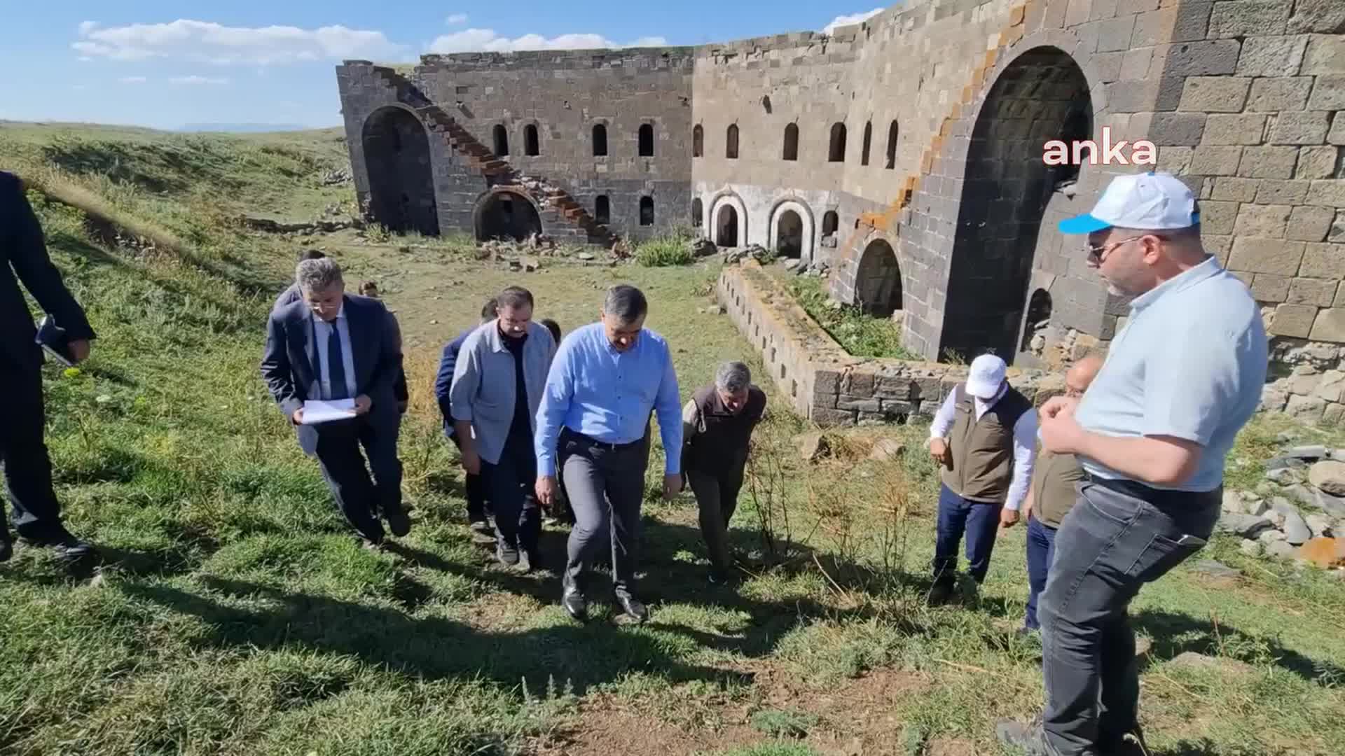 Erzurum Valisi Çiftçi', tarihi tabyalarda inceleme yaptı