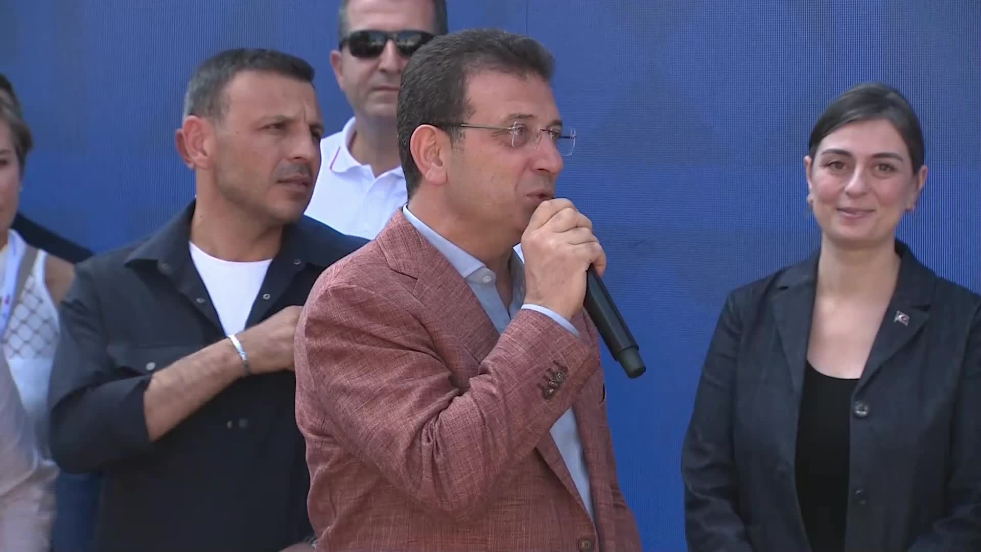 CHP Genel Başkanı Özgür Özel: "Ben Paris'e iki rekortmen ile geldim"