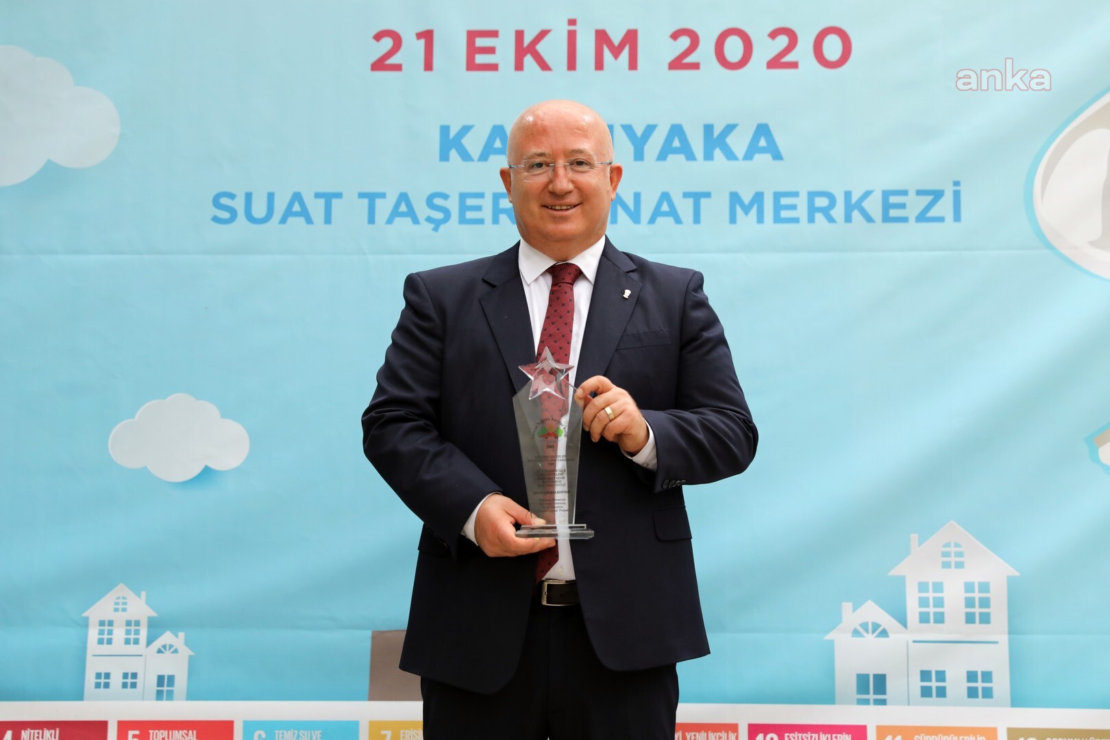 TÜRKİYE SAĞLIKLI KENTLER BİRLİĞİ'NDEN MENTEŞE BELEDİYESİ'NE JÜRİ ÖZEL ÖDÜLÜ