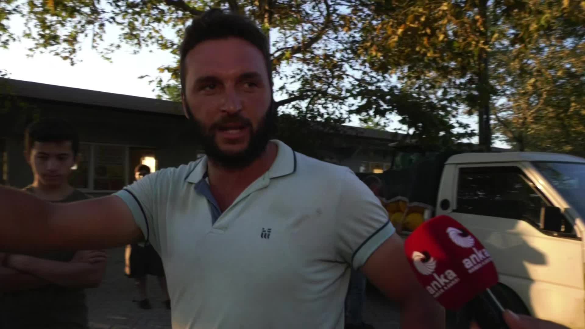 Kavunları koyunların yediği Karacabey'de üretici soruyor: “Bu memleketin Tarım Bakanı var mı, çiftçiyi görmüyor mu, bunların görevi ne?"