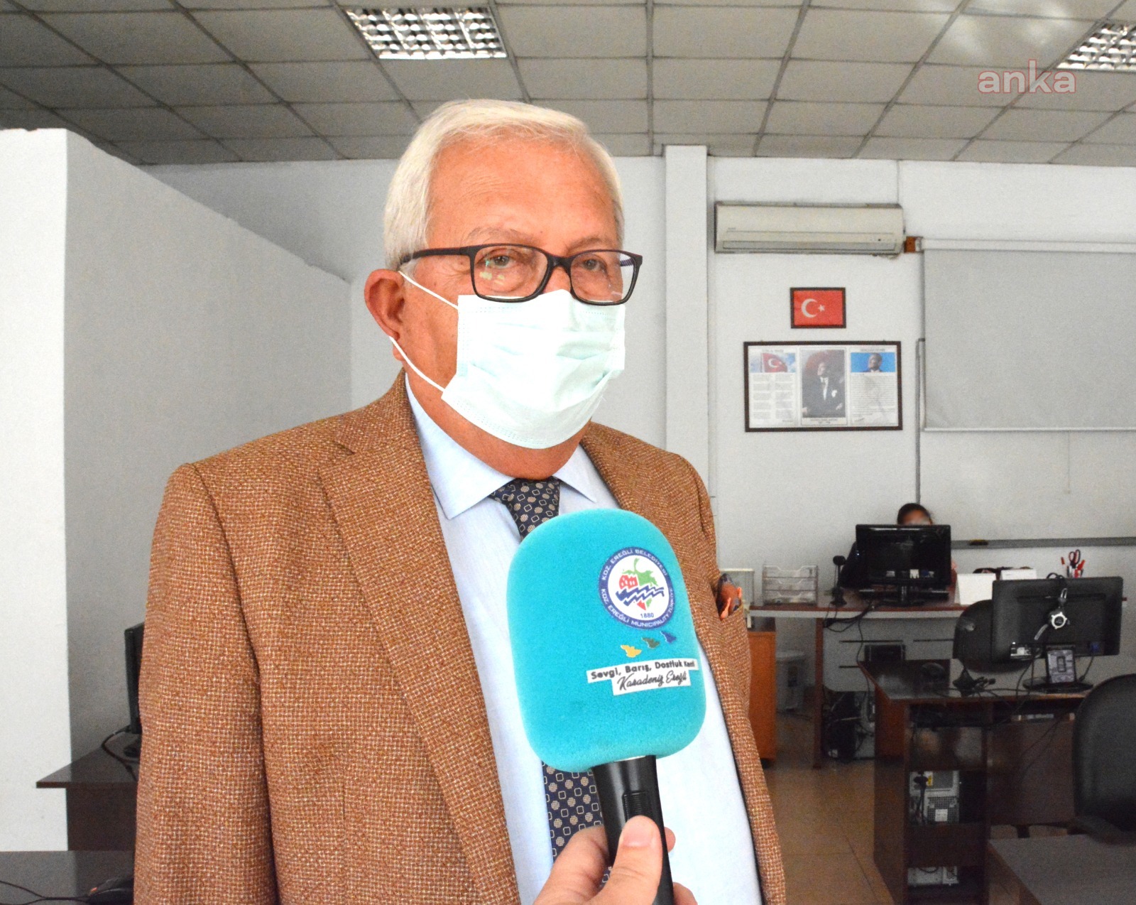 KDZ.EREĞLİ BELEDİYE BAŞKANI POSBIYIK, UZAKTAN EĞİTİM SINIFINI ZİYARET ETTİ