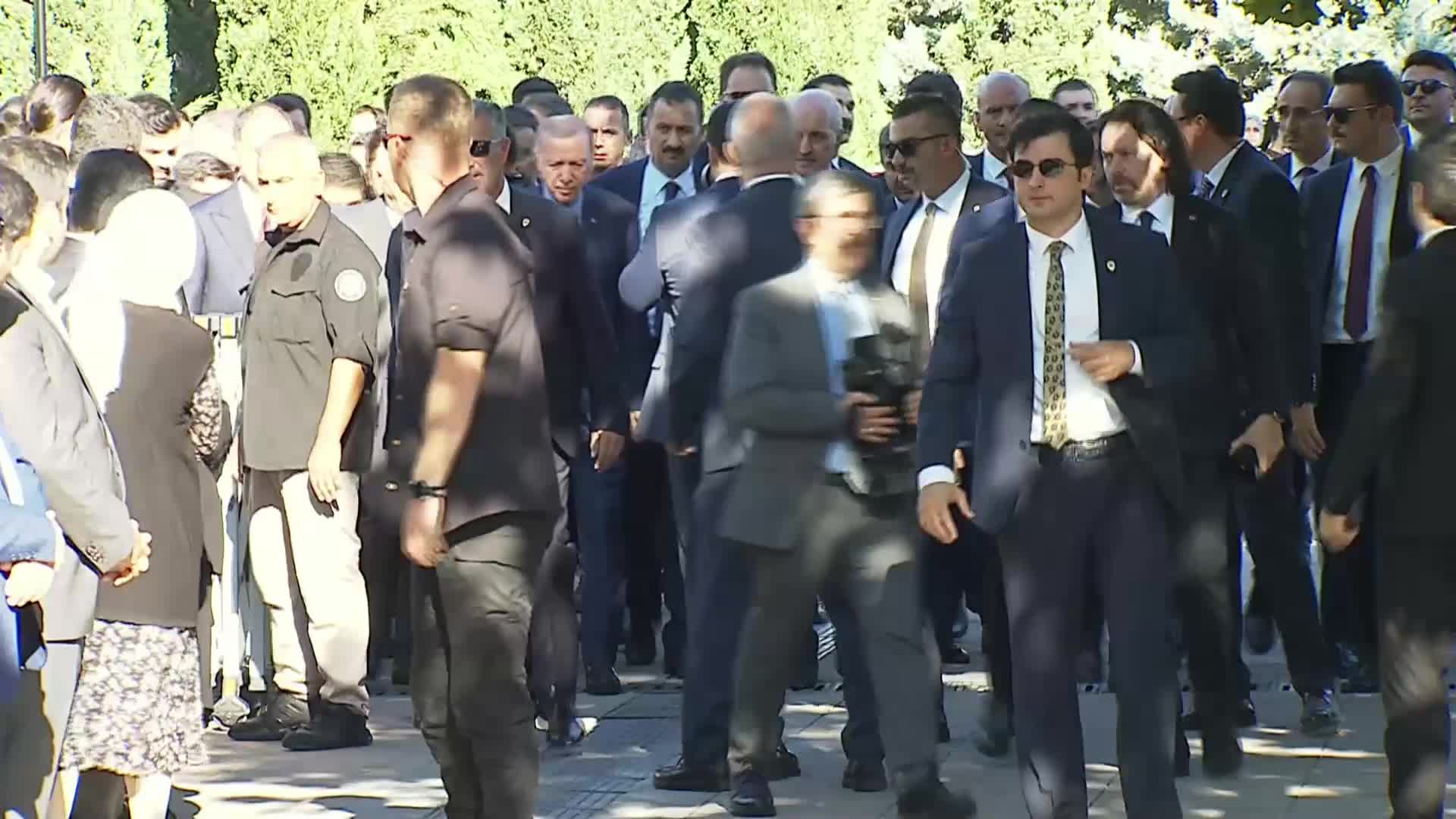 Cumhurbaşkanı Erdoğan, Mehmet Doğan'ın cenaze törenine katıldı