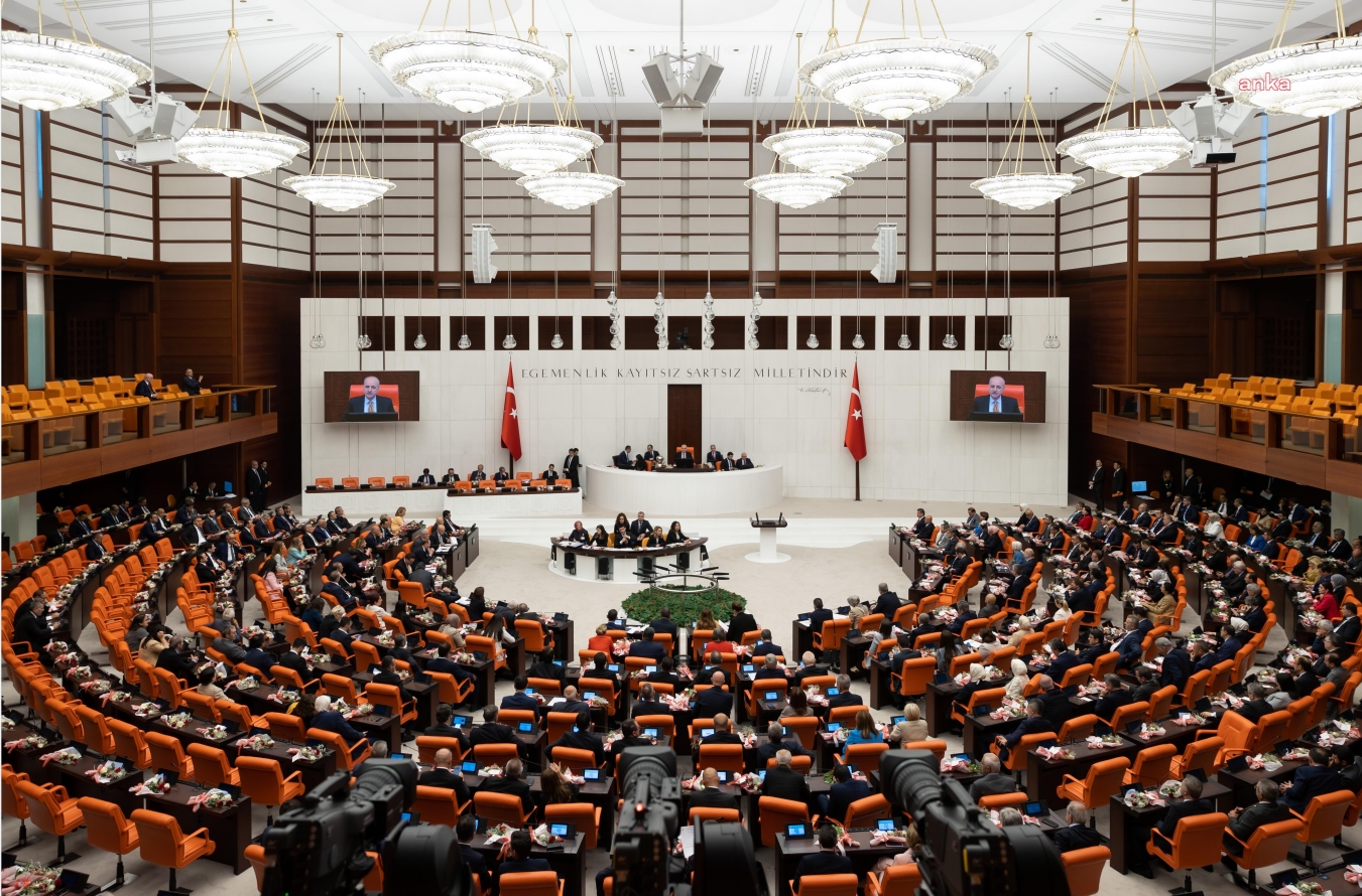 Filistin Devlet Başkanı Mahmud Abbas, perşembe günü TBMM'de konuşacak