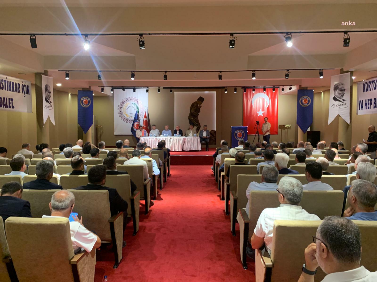 TÜRK-İŞ, 26 Ağustos'ta Çerkezköy'de, 3 Eylül'de Zonguldak'ta miting düzenleyecek