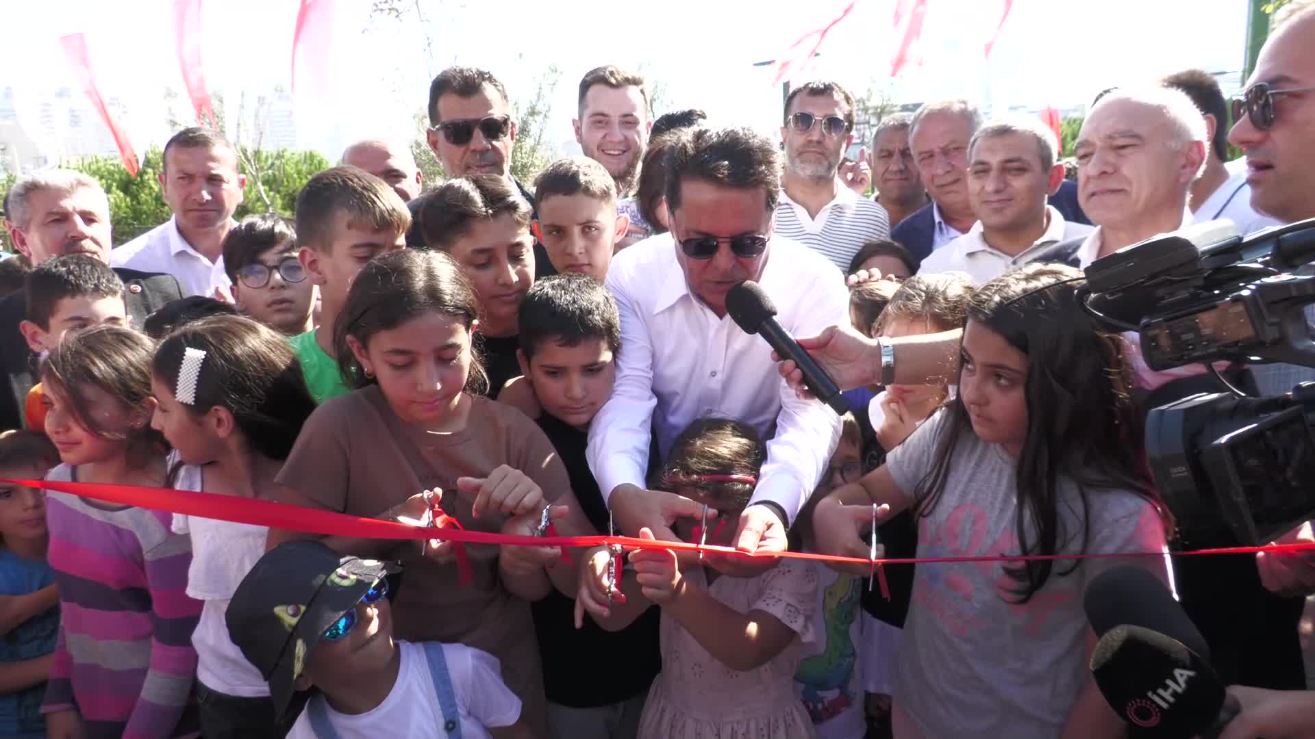 Esenyurt Belediyesi, ilçeye yeni parklar kazandırmaya devam ediyor