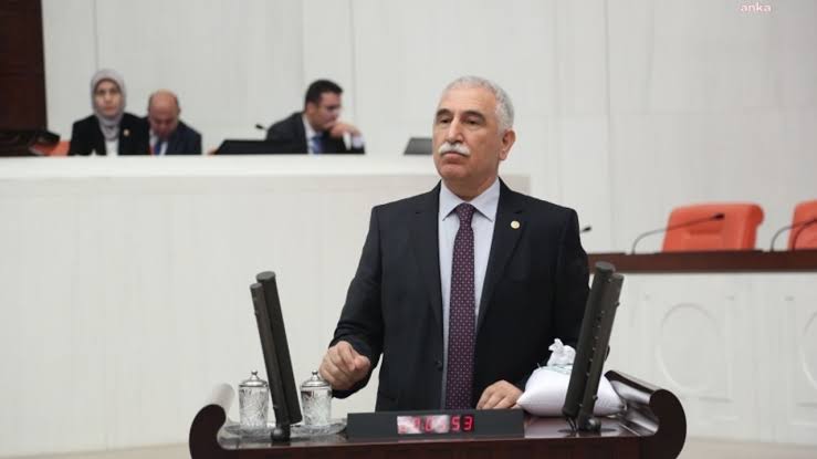 CHP'li Durmaz, Tokat Erbaa'da arka arkaya meydana gelen kazaları gündeme getirdi: Önlem alınması için daha kaç yurttaşımızı kaybetmemiz gerekiyor?