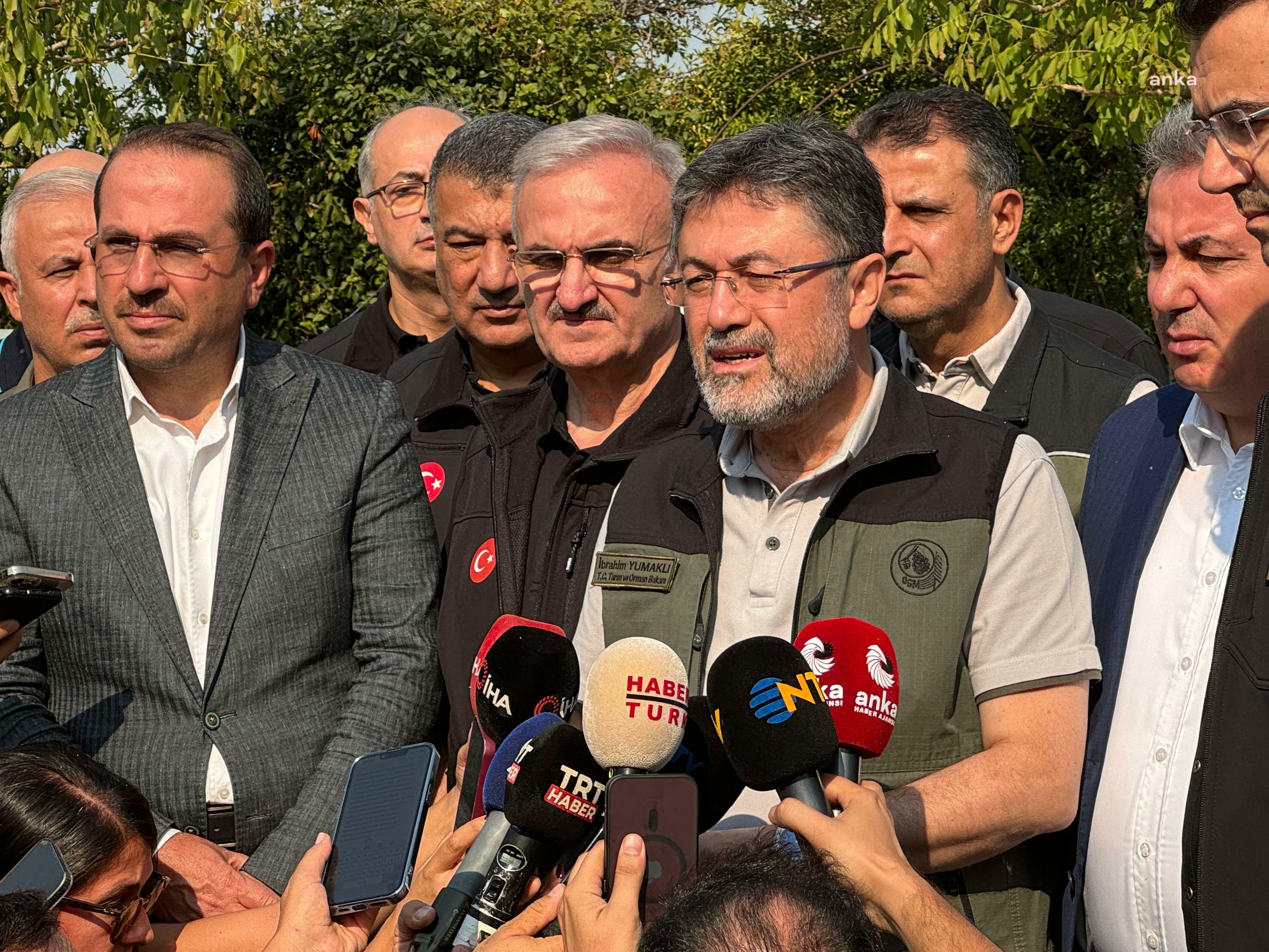 Tarım ve Orman Bakanı Yumaklı: ''6 yangın devam ediyor. Uluslararası çağrıyı gerektirecek bir durum yok''