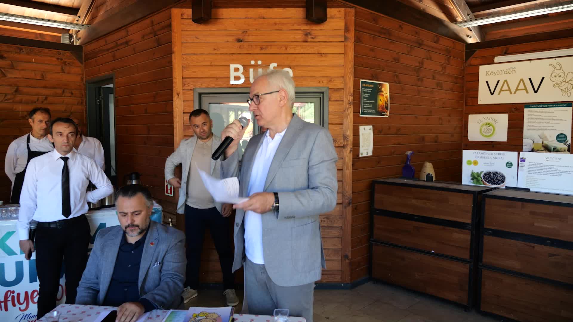 Beykoz Belediye Başkanı Köseler: "Üreticimiz ürünlerini satma kaygısı gütmeyecek"