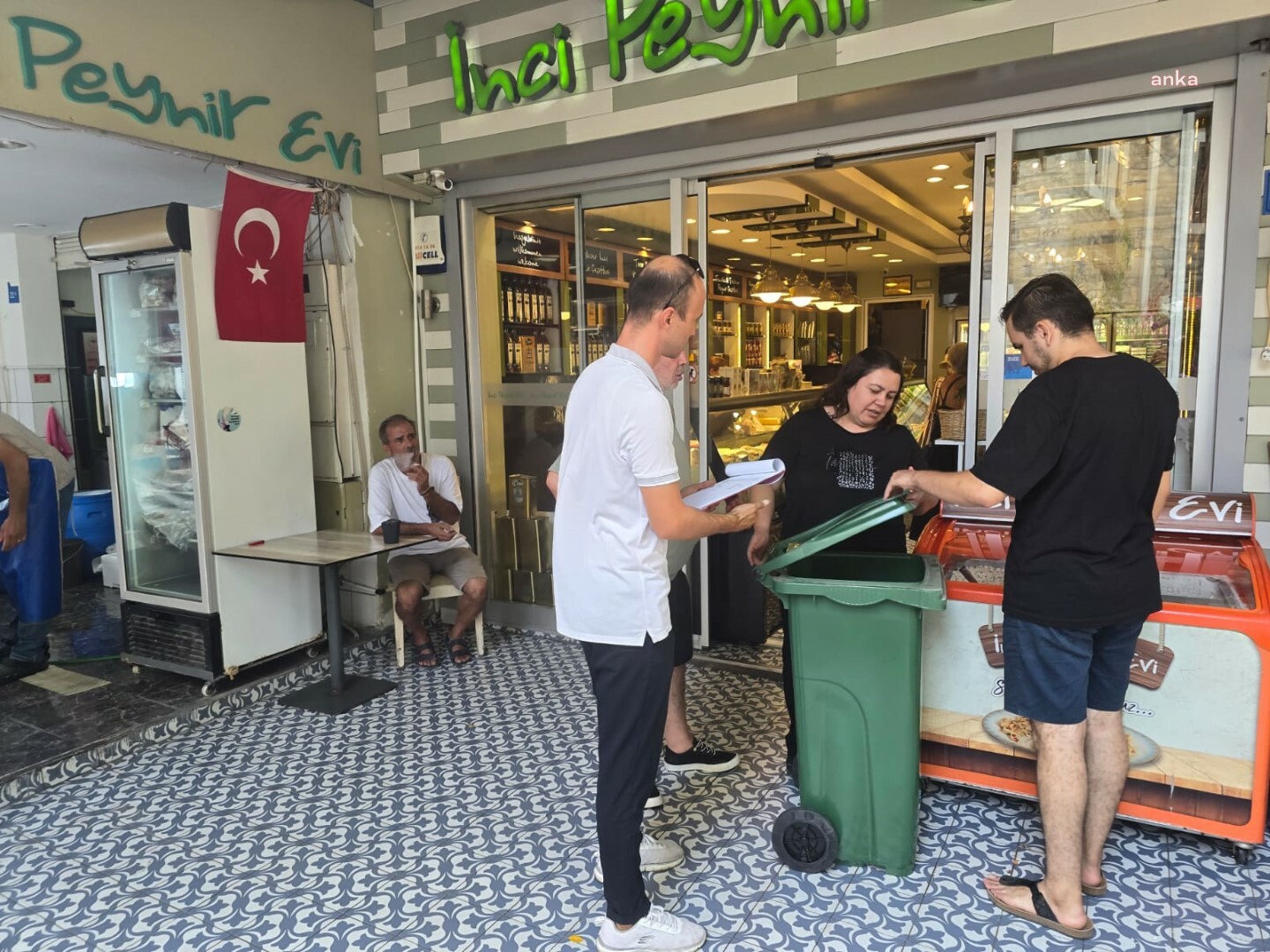 Bodrum Belediyesi’nden “çöp saati” uygulaması