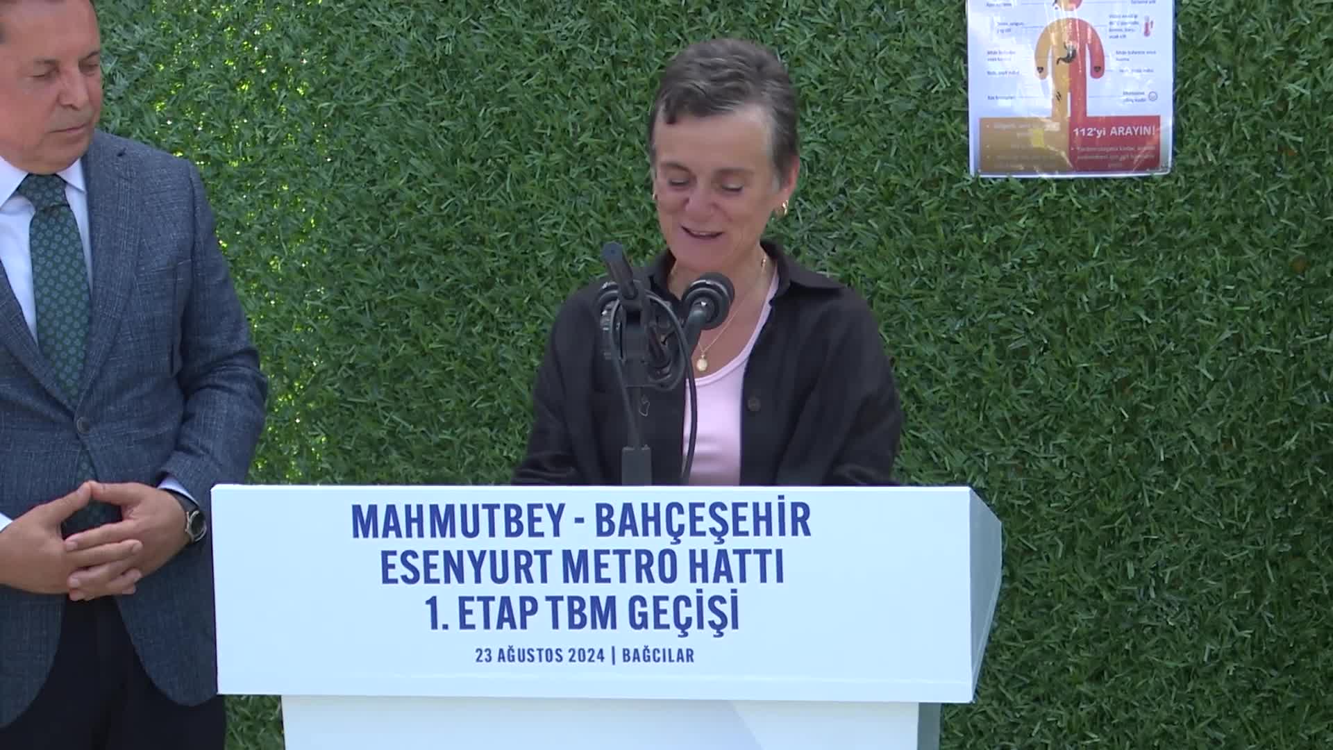 İmamoğlu, imza engeline tepki gösterdi: Siyasi kibirden, hasımlıktan kurtulun. Koltuğu, kendi koltuğu zanneden akıl, derhal aklını başına alsın!