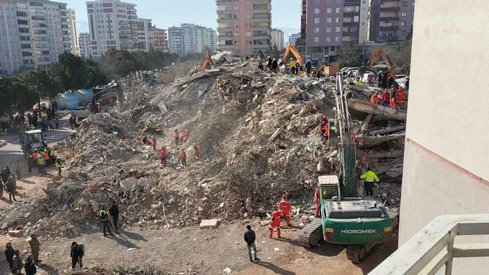 Depremde 150 kişinin öldüğü sitenin firari müteahhidi tutuklandı