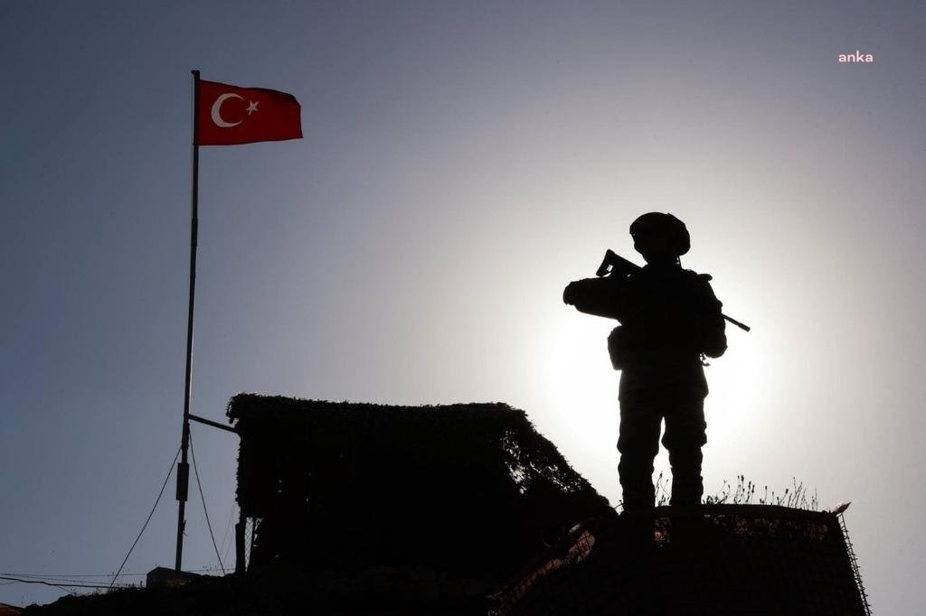 MSB'den açıklama: Yunanistan'a yasa dışı yollarla geçmeye çalışan 9 kişi yakalandı