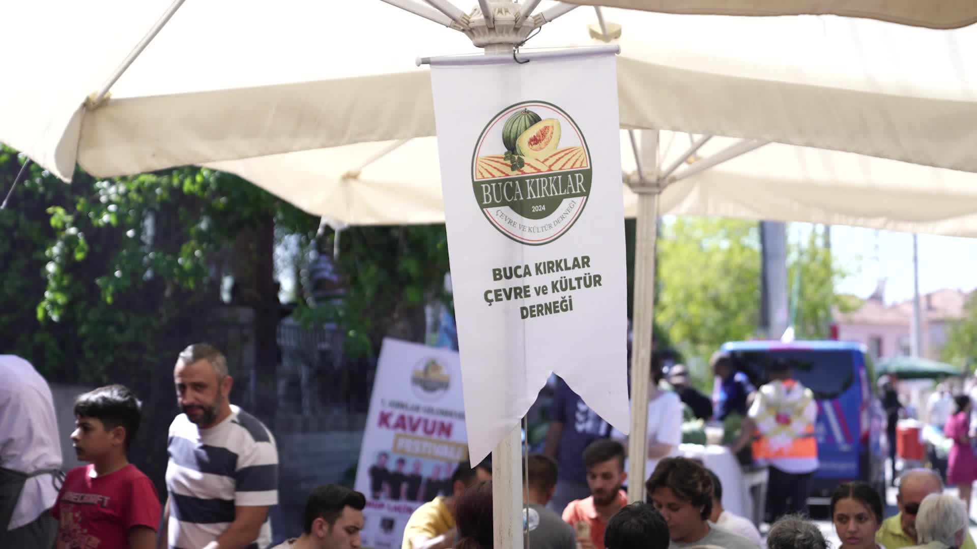 Buca Belediye Başkanı Duman: "Çiftçimiz,  ürünlerini satarken küçük bir coğrafyaya sıkışıp kalmasın istiyoruz"