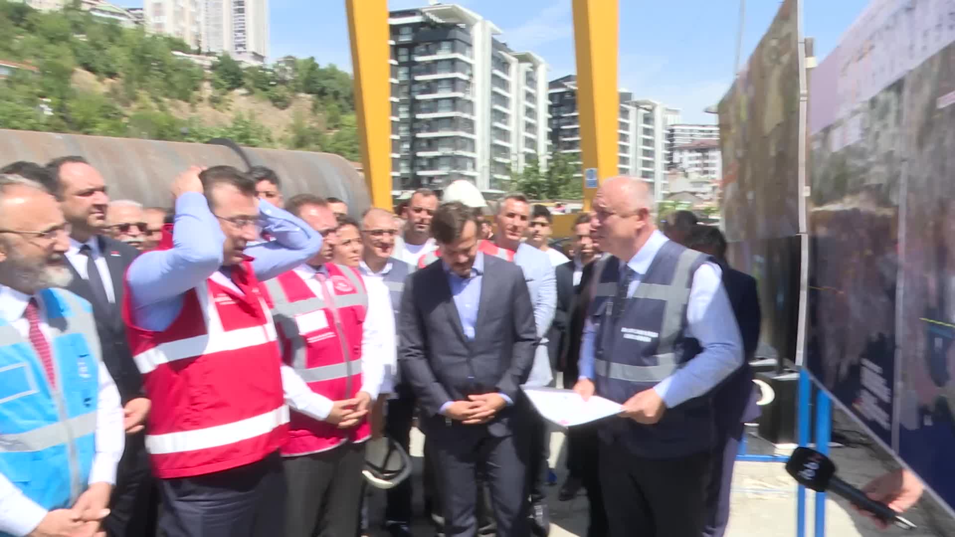 İmamoğlu: “İSKİ'nin ne kadar hayati bir sorumluluğu yerine getirdiğinin unutulduğu bir dönemdeyiz”
