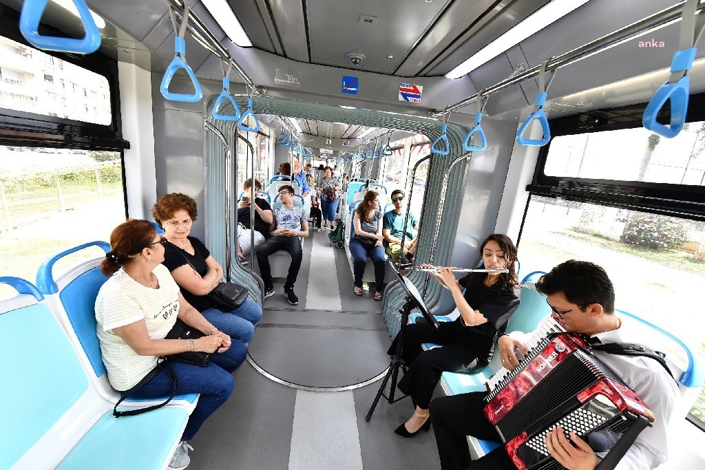 İzmir’e alınacak 22 tramvay aracı için ihale 3 Ekim’de