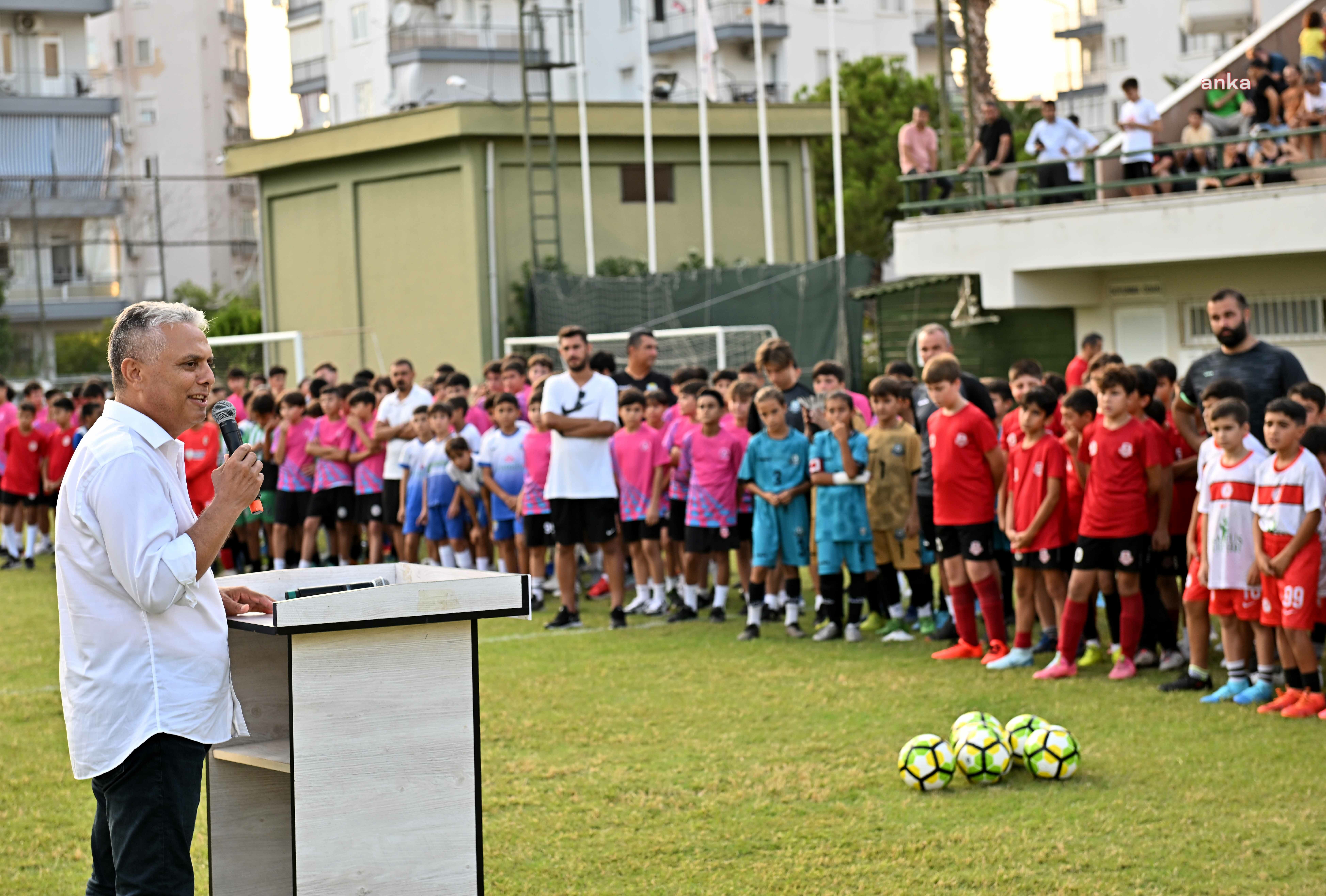 Antalya Muratpaşa’da “30 Ağustos Futbol Zafer Kupası” başladı
