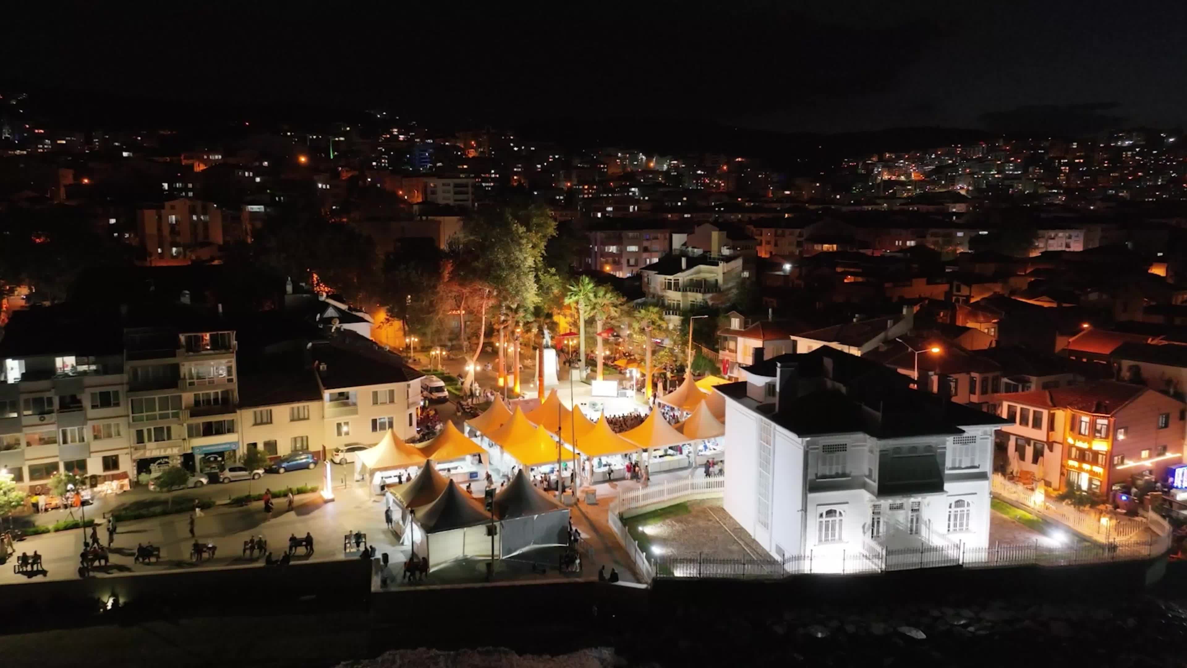 Mudanya Kitap Fuarı'nın yeni konuğu yazar Ahmet Ümit oldu