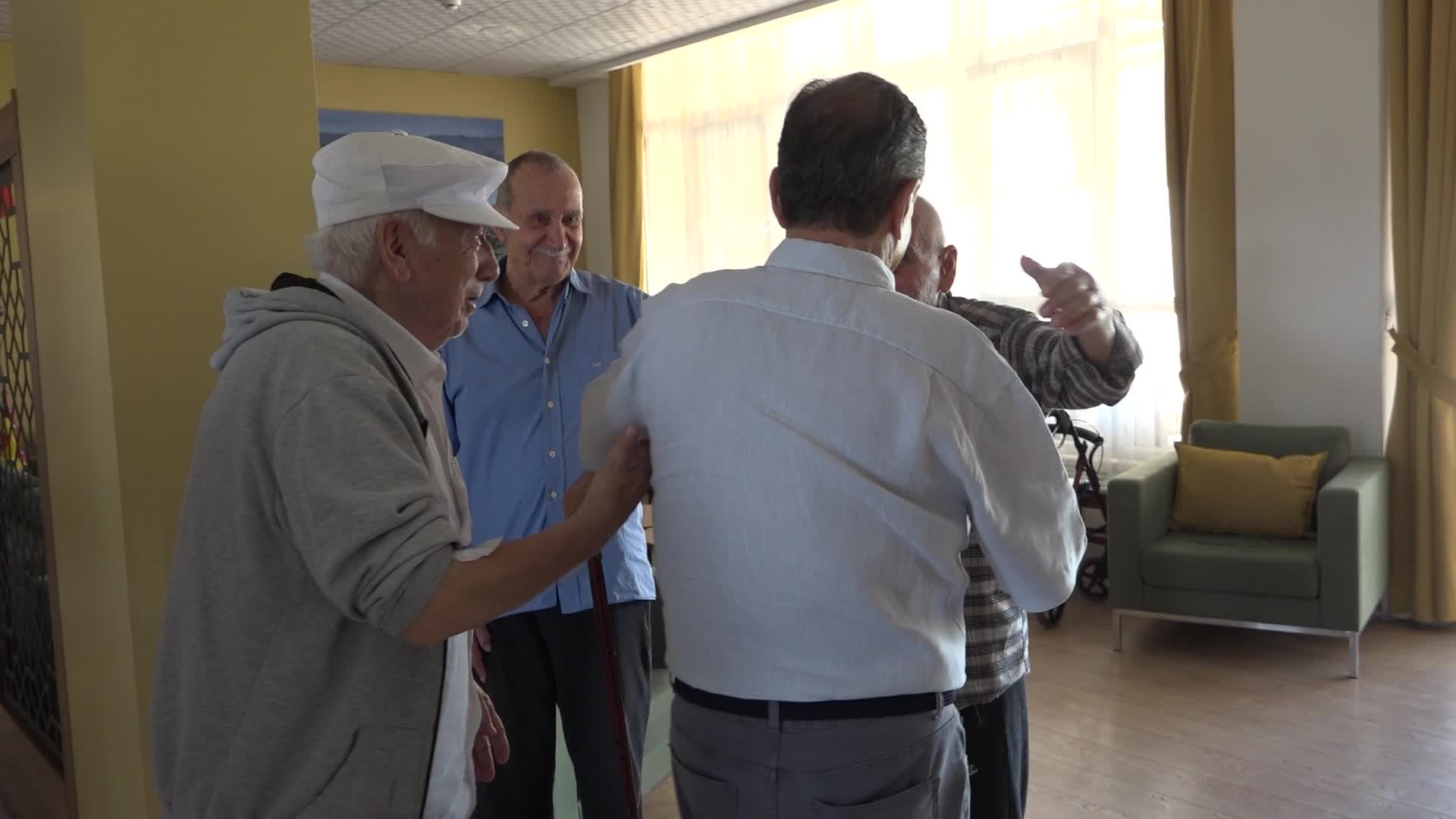 Tepebaşı Belediye Başkanı Ataç: "Büyüklerimiz başımızın tacı"