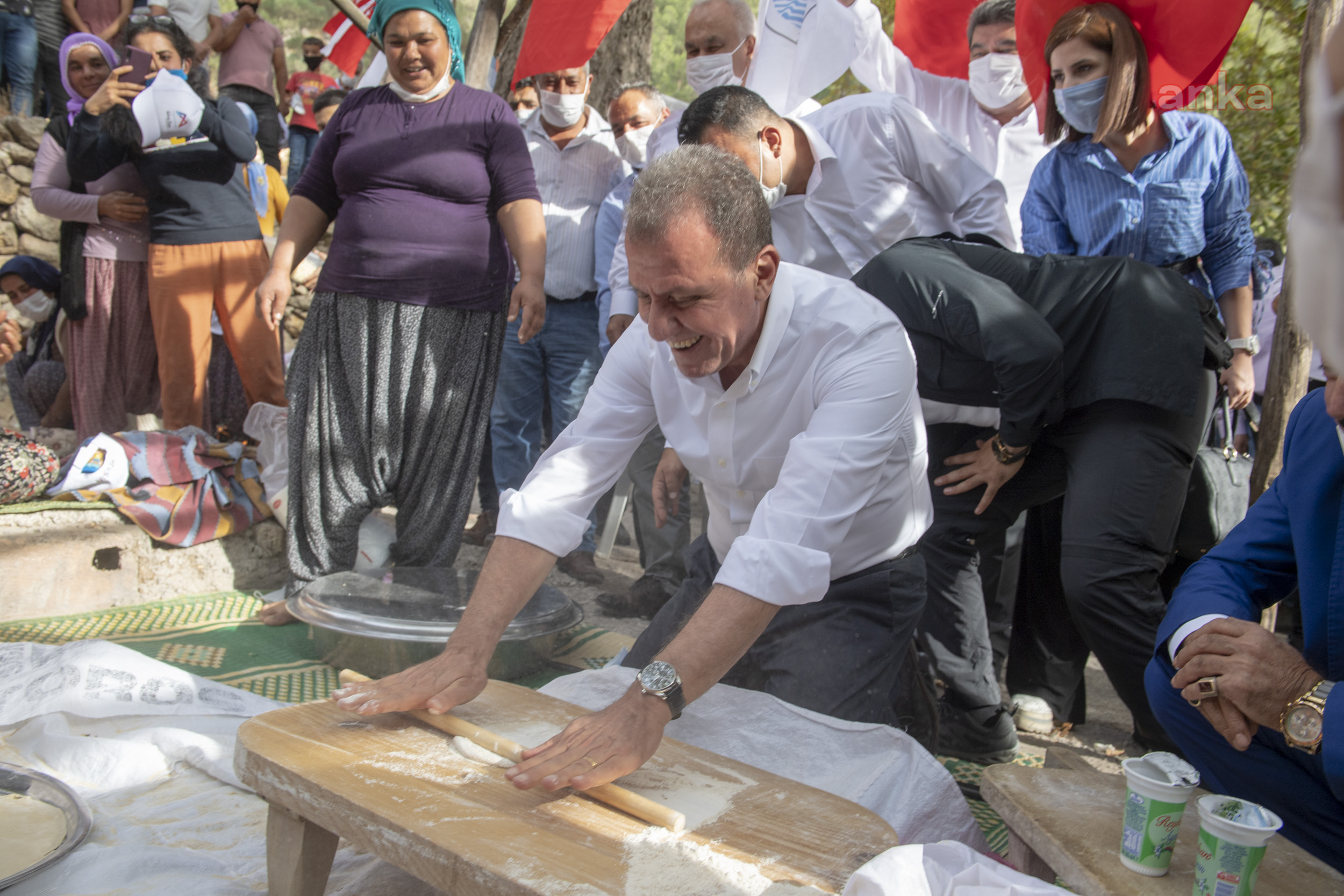 MERSİN BÜYÜKŞEHİR BELEDİYESİ, 60 ÜRETİCİYE TOPLAM 1500 KÜÇÜKBAŞ HAYVAN DESTEĞİ SAĞLADI