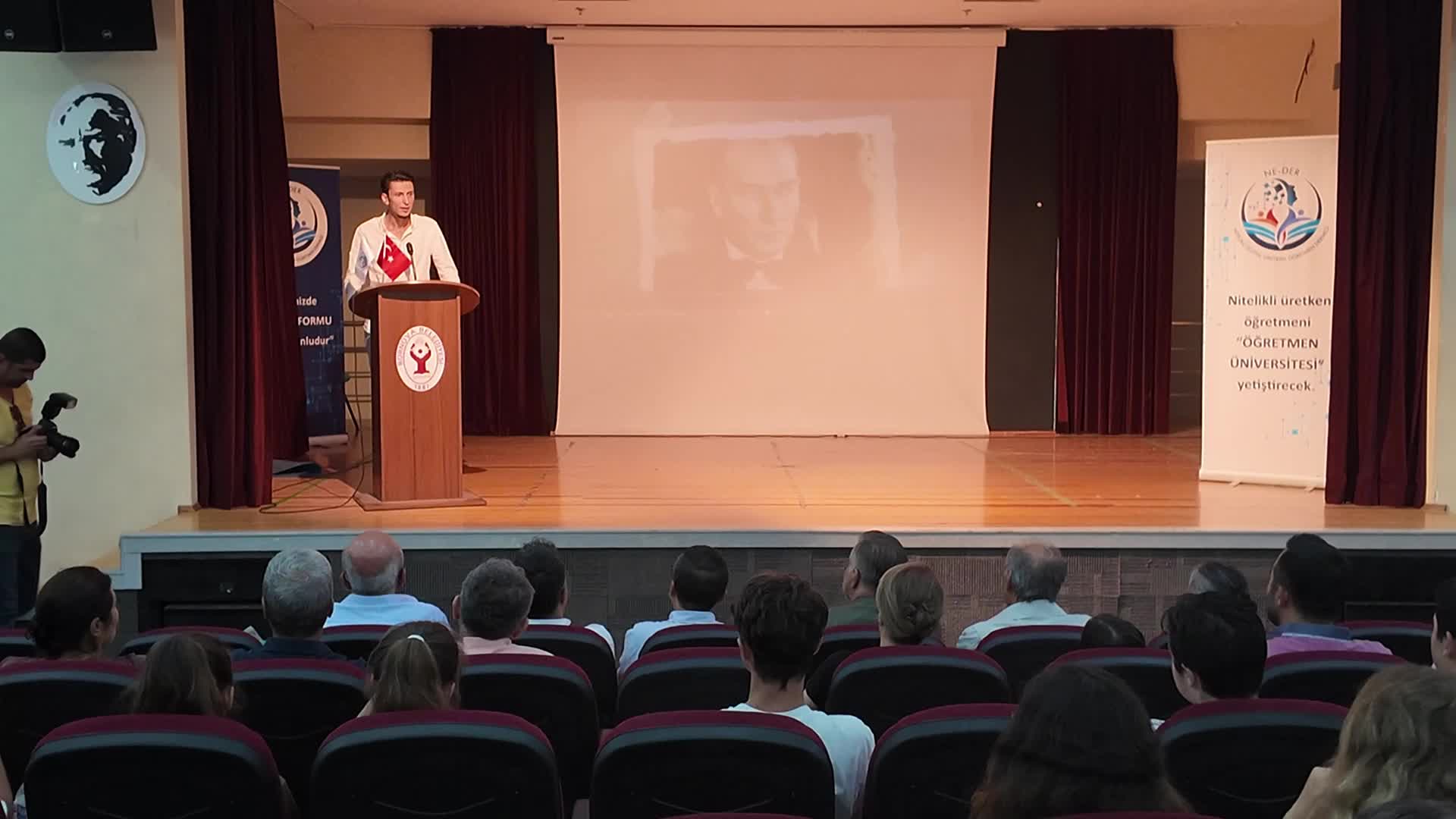 Bornova’da geleceğin mühendislerine ‘Yapay Zeka’ eğitimi