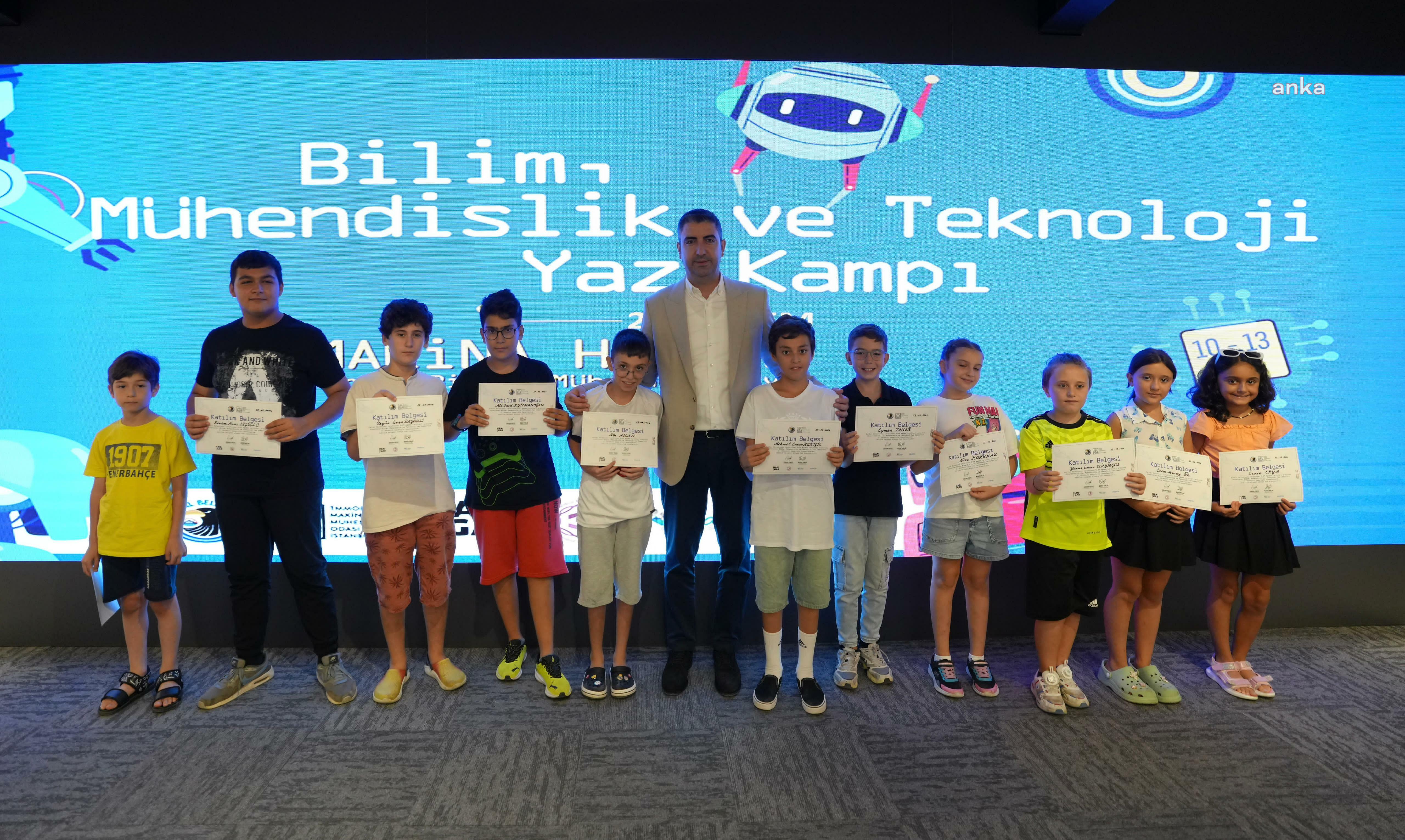 Kartal Belediyesi ve TMMOB ortak iş birliğinde hayata geçirilen Bilim, Mühendislik ve Teknoloji Yaz Kampı’nda 2. dönem sona erdi